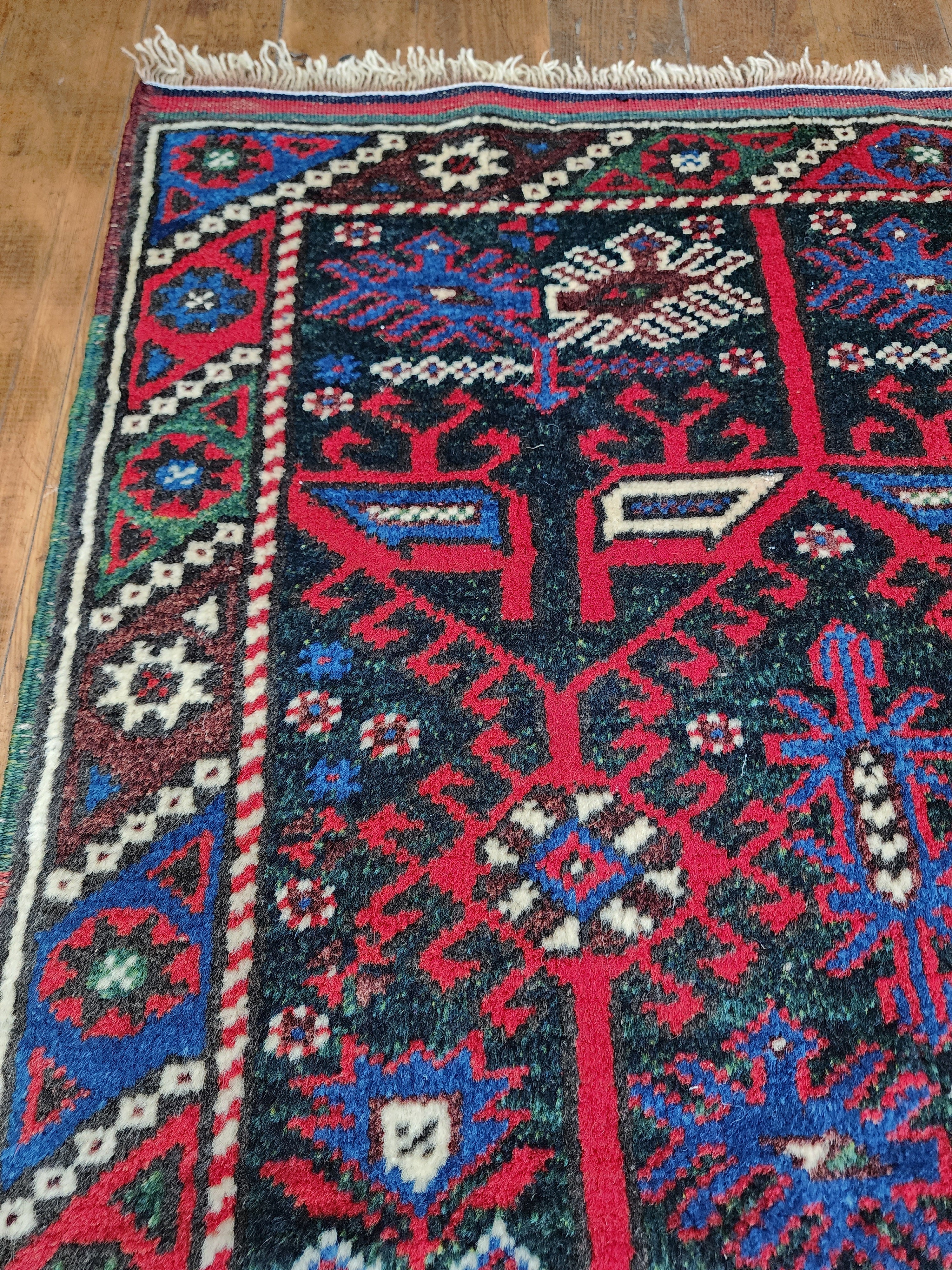 vintage Tribal Wool Small Rug — edge weave