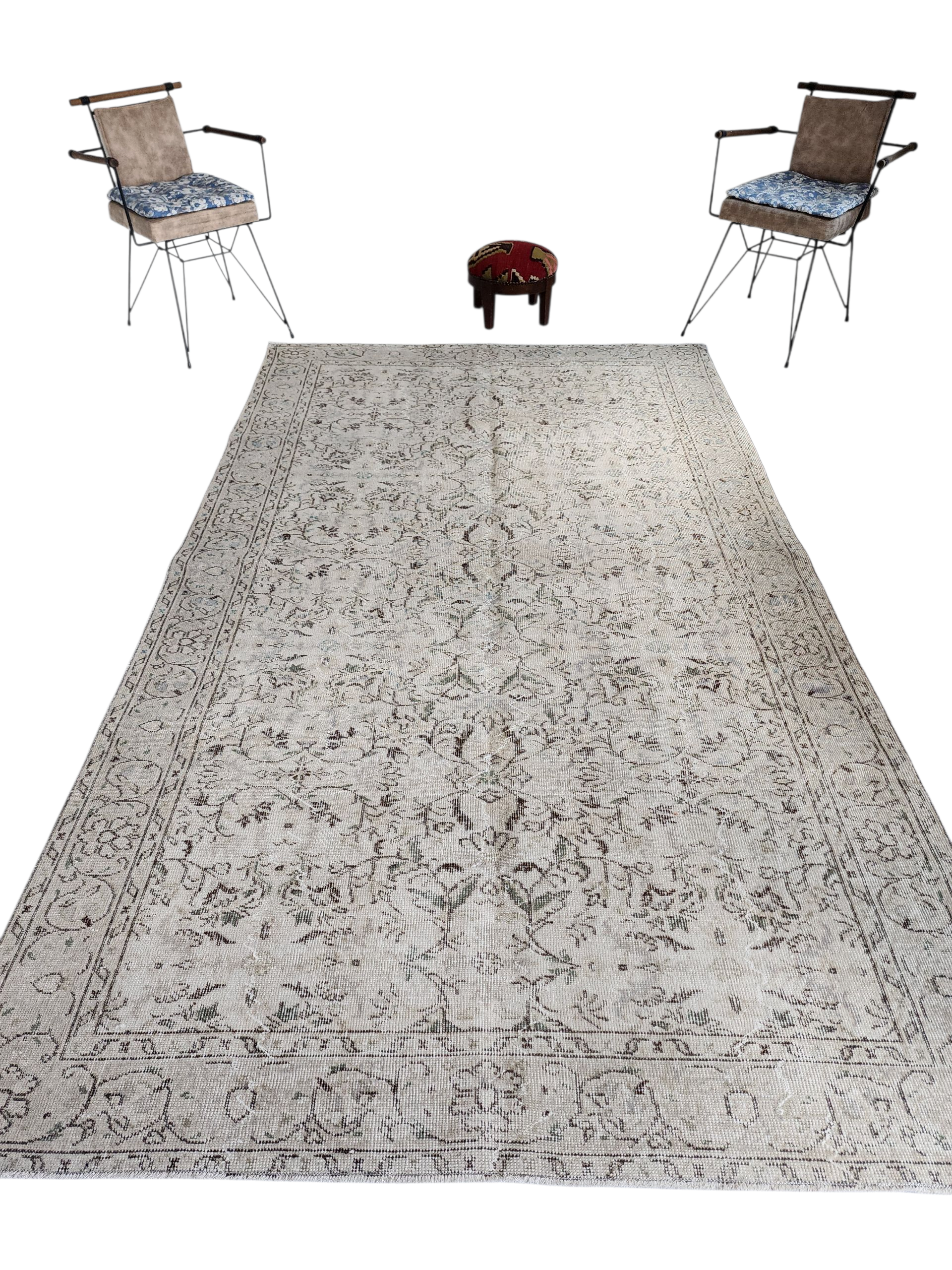 Sostrata — Vintage Anatolian Area Rug