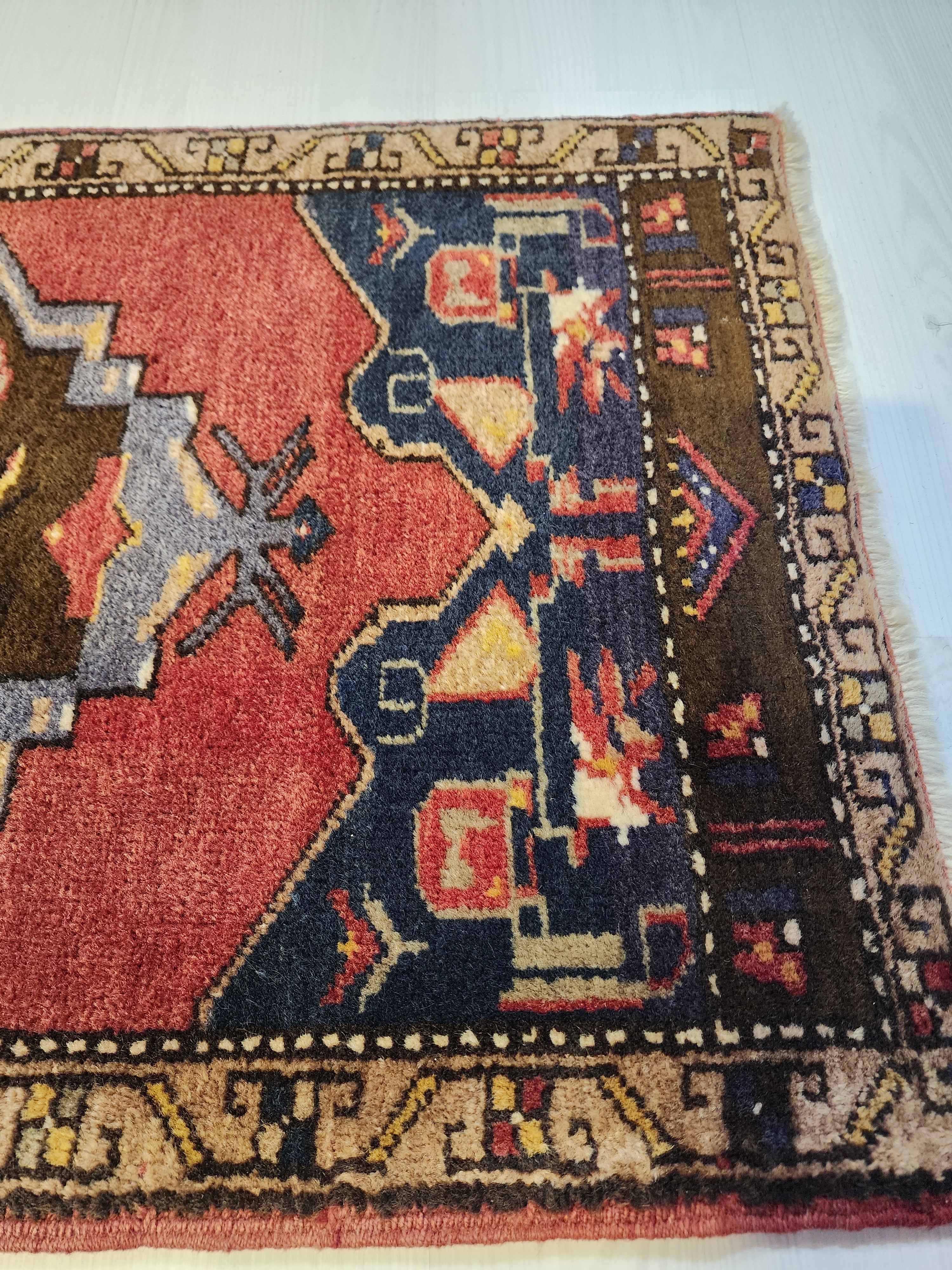 Vintage Turkish Rug, Handmade Wool Anatolian Mat (3'3"x1'9")