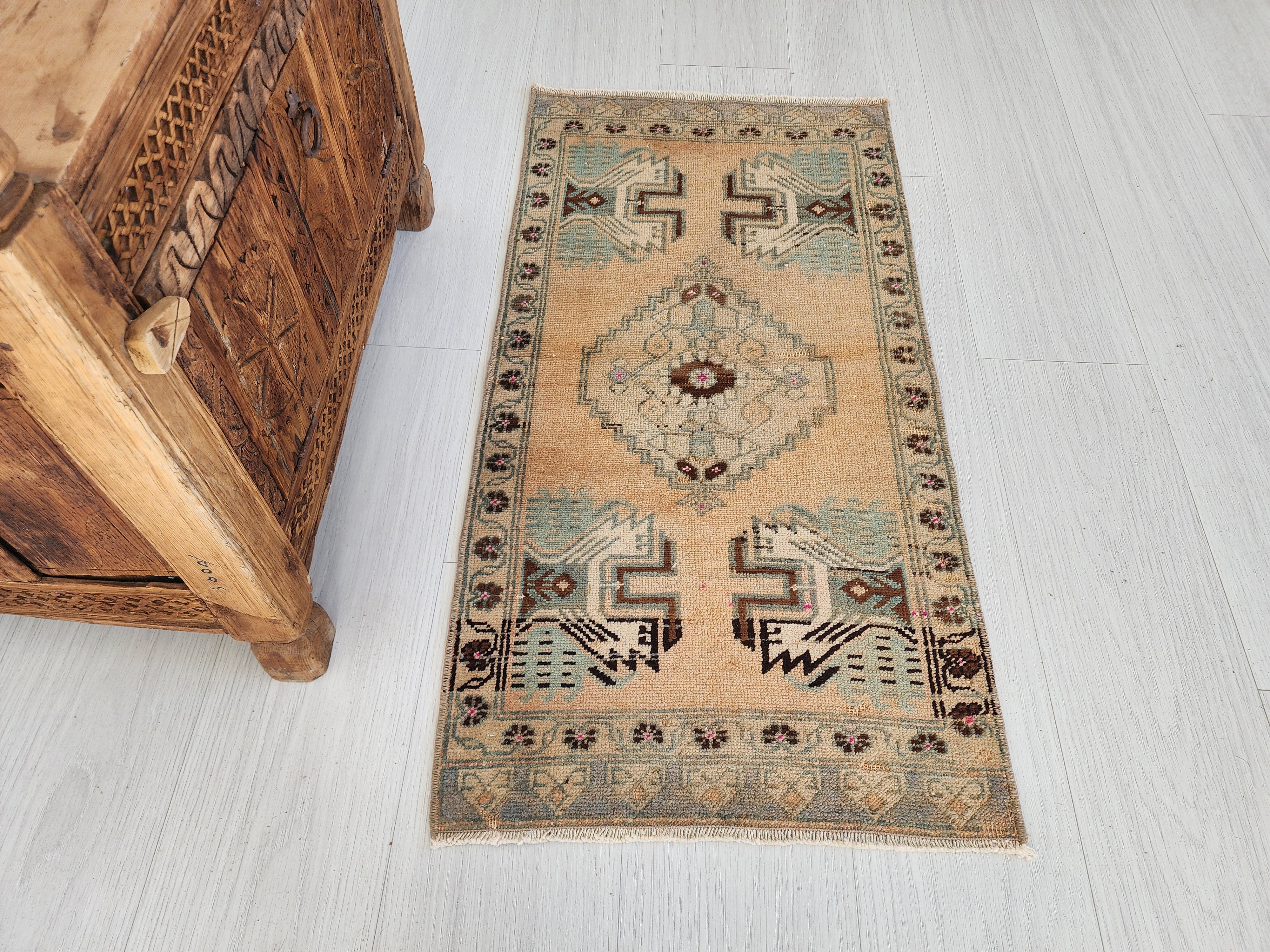 vintage Anatolian Small Rug — detail texture