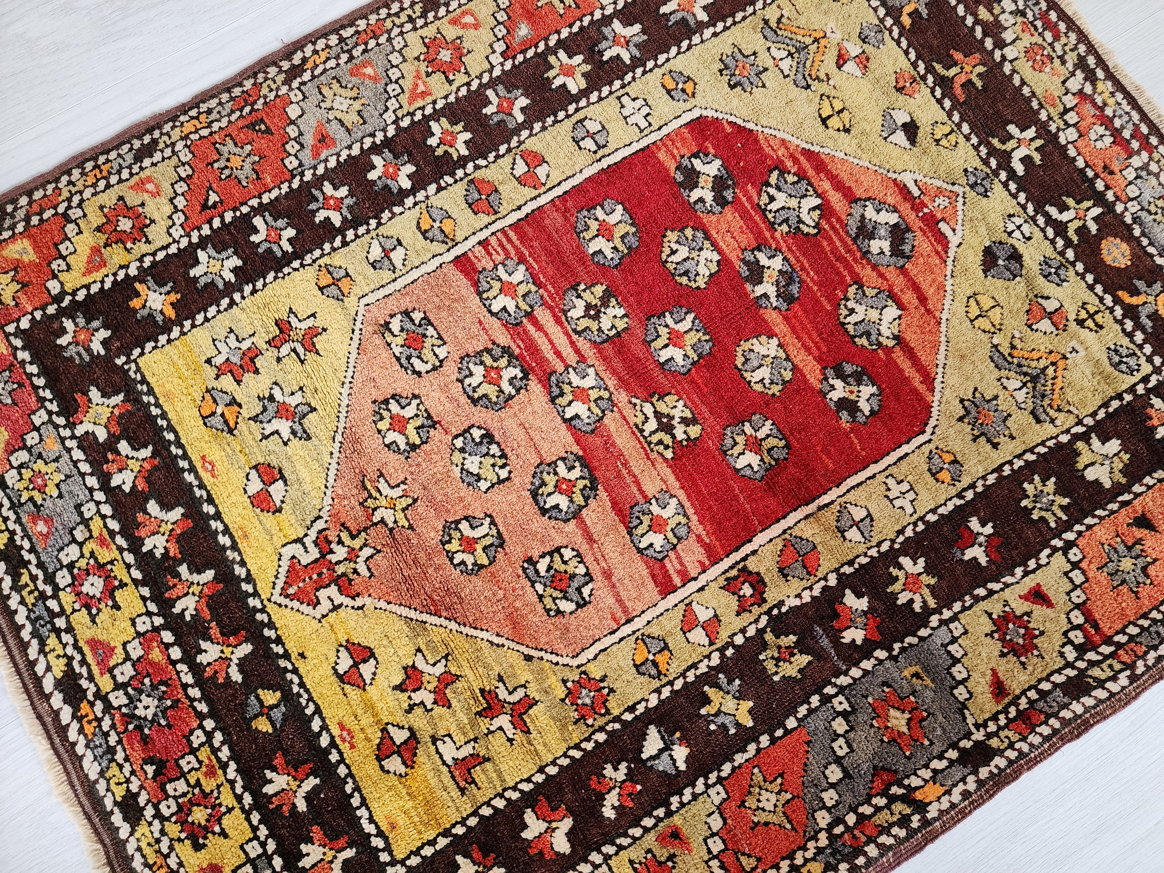 vintage Sivas Small Rug — in setting