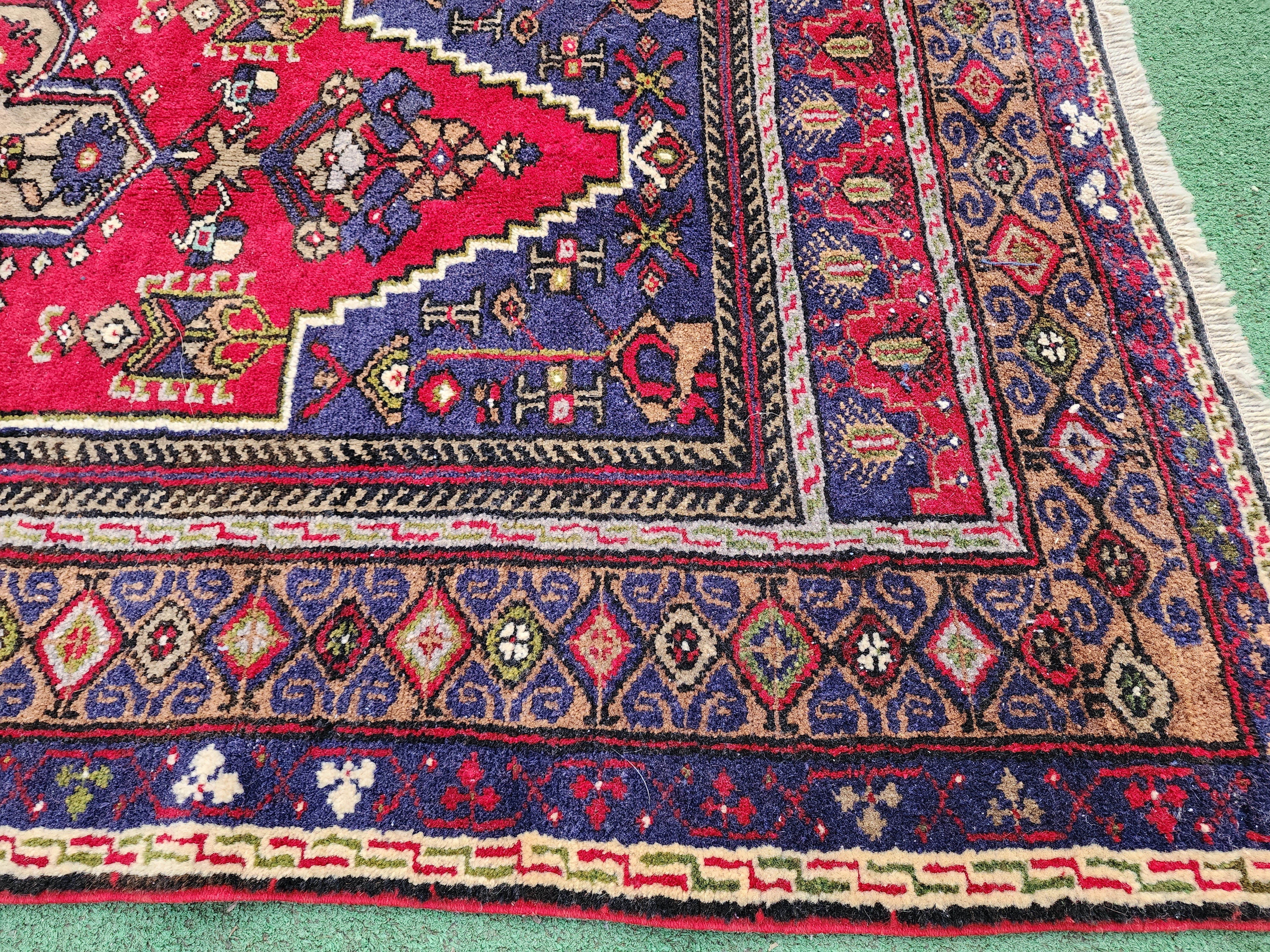 vintage Anatolian Wool Small Rug — edge weave