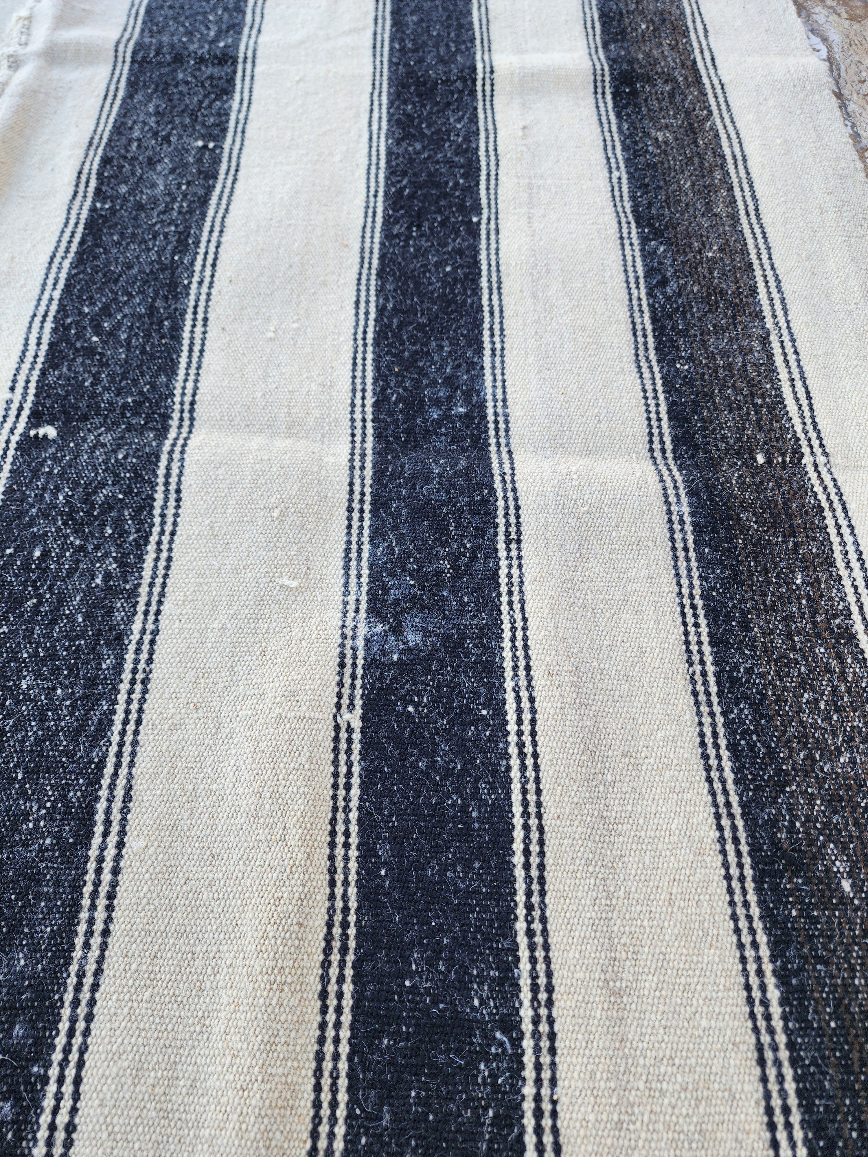 Black stripe handwoven kilim rug, 5'7''x4'6''
