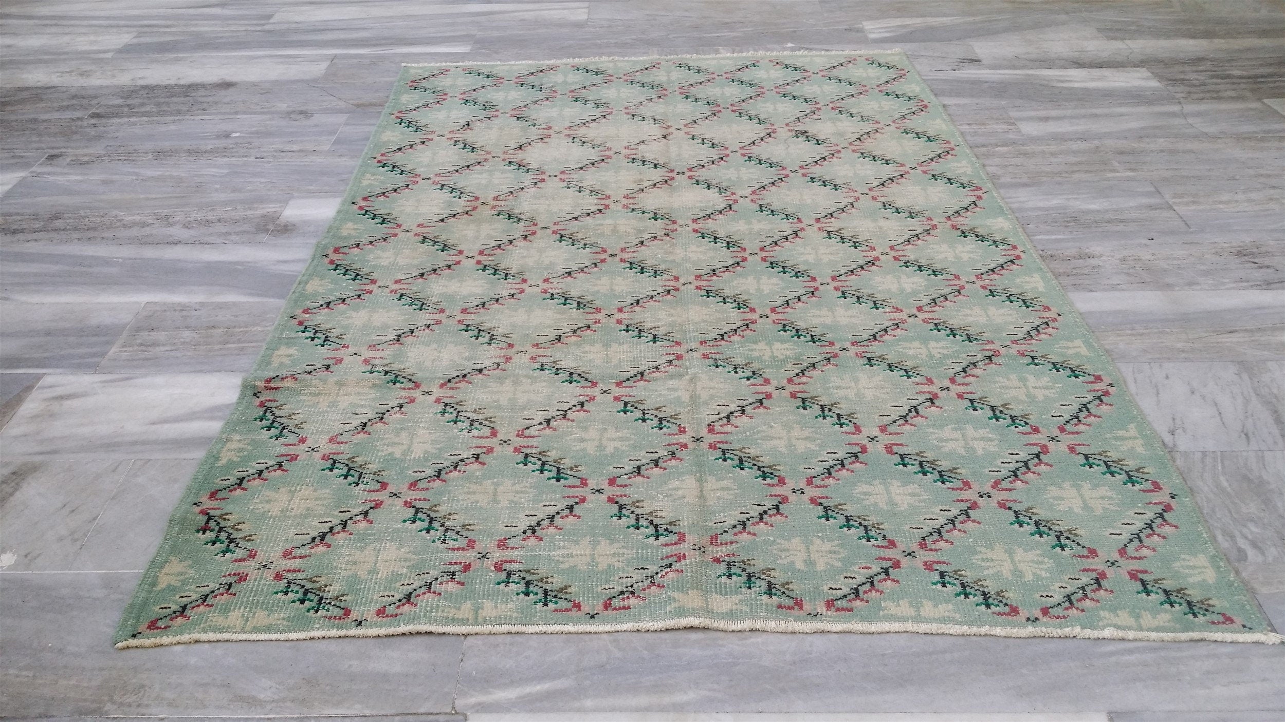 Isparta Turkey Oushak Style Handwoven Wool Rug, Farmhouse Decor Living Room Rug, Distressed Boho Rustic Decor, Persian Area Rug 8.8x5.7ft