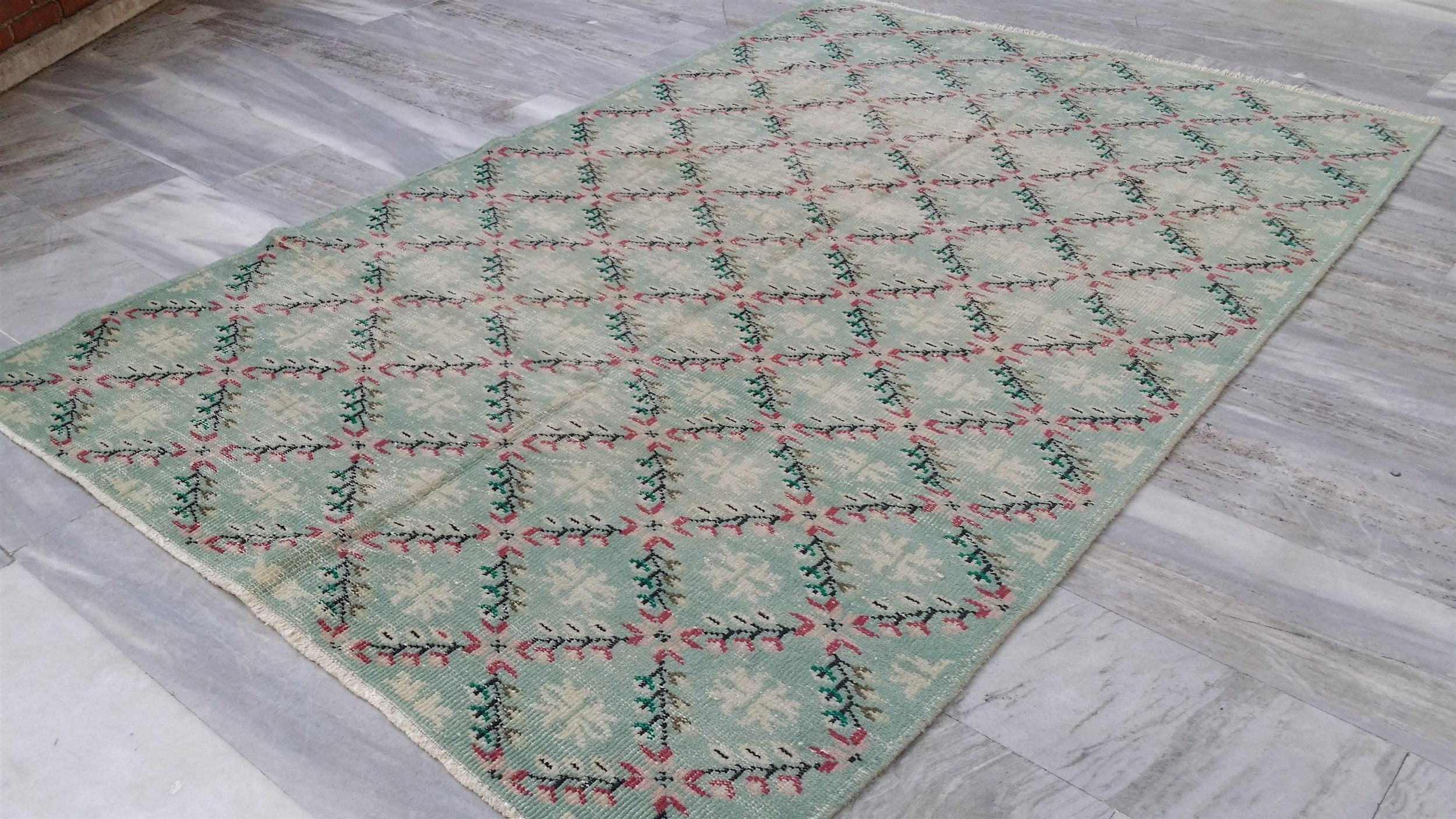Isparta Turkey Oushak Style Handwoven Wool Rug, Farmhouse Decor Living Room Rug, Distressed Boho Rustic Decor, Persian Area Rug 8.8x5.7ft
