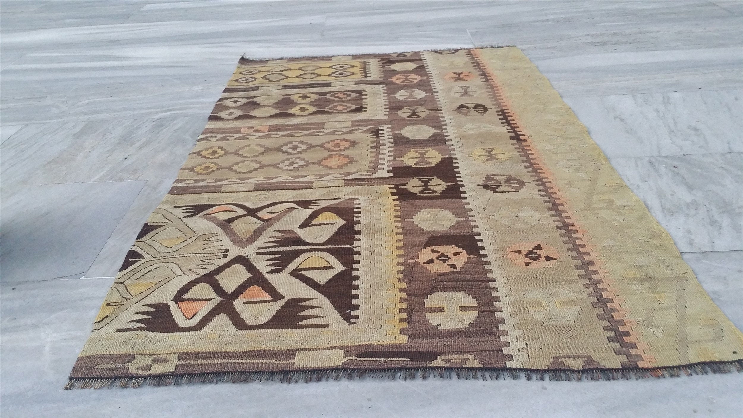 Patchwork Kilim Rug 4 x 2 ft Monochrome Boho Rustic Mosaic Turkish Rug for Entry Lounge or Kitchen, Handmade Wool Vintage Persian Floor Mat