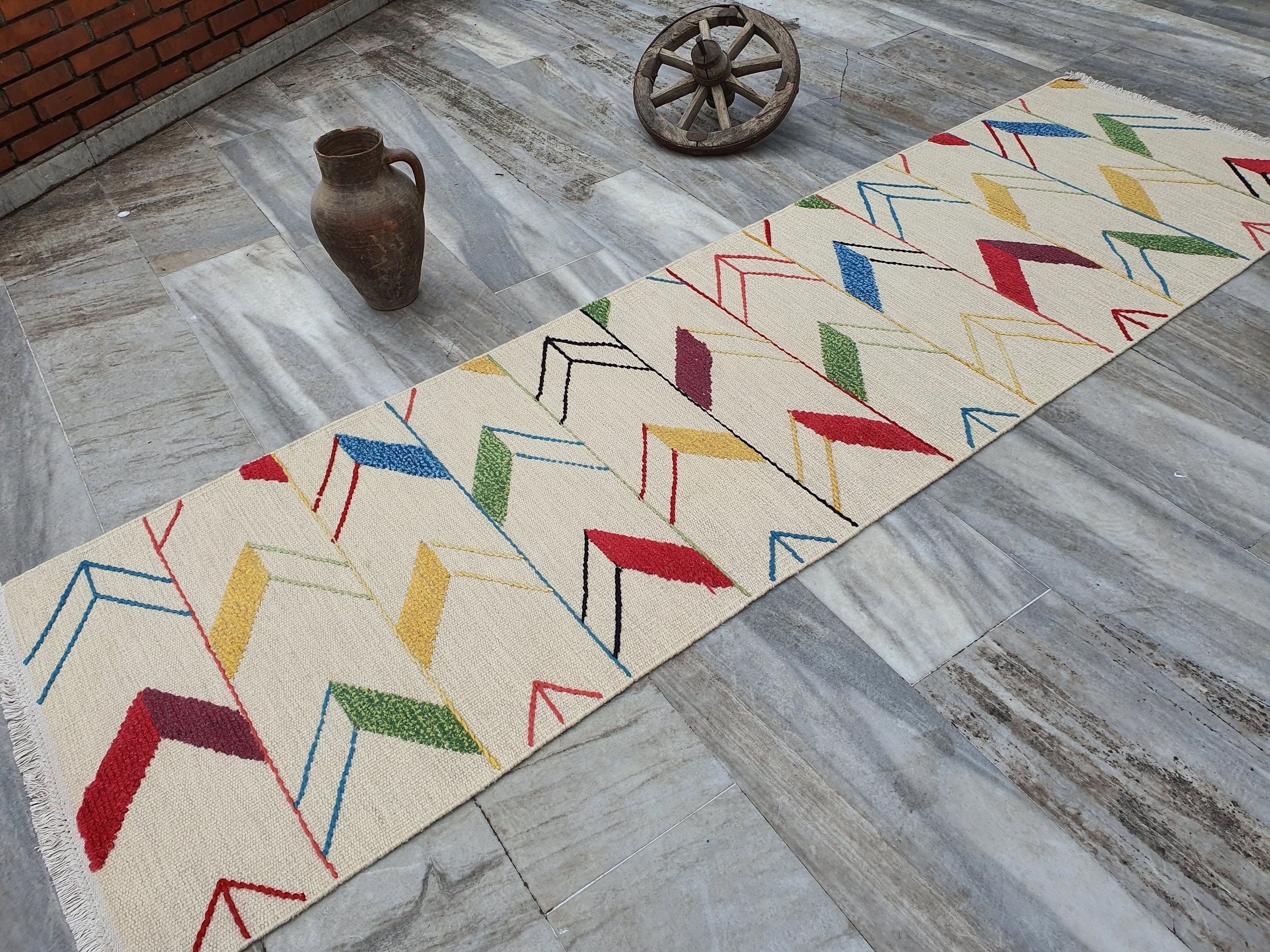 Central Anatolia Turkey Bohemian Decor Colorful Rug, Moroccan Style Long Hallway Kilim Runner Rug, Handmade Wool Persian Area Rug 9'4"x2'7"