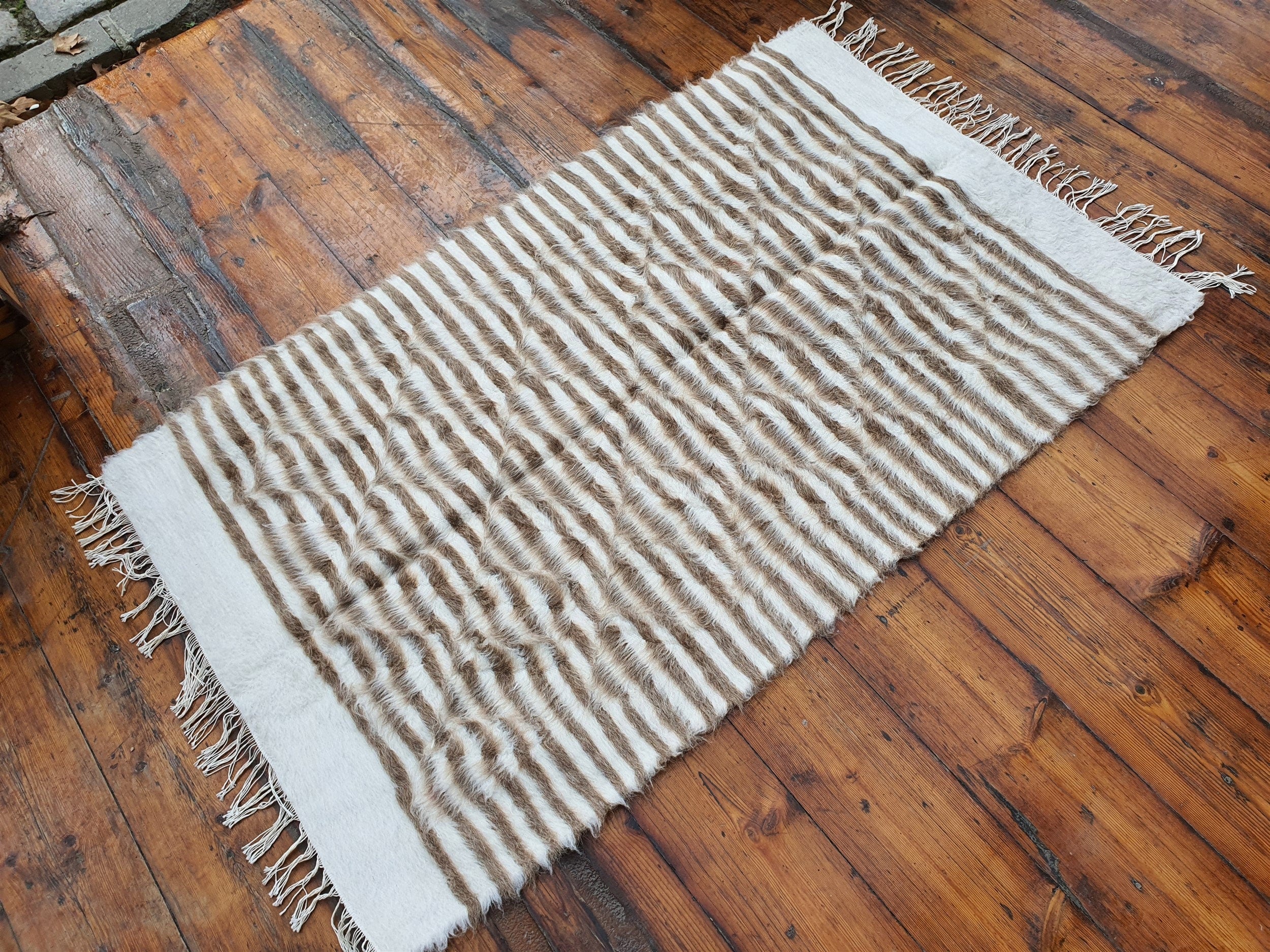 Undyed Siirt Angora Mohair Rug 4 ft x 2 ft 5 in, Brown and White Turkish Tulu Kilim Door Mat