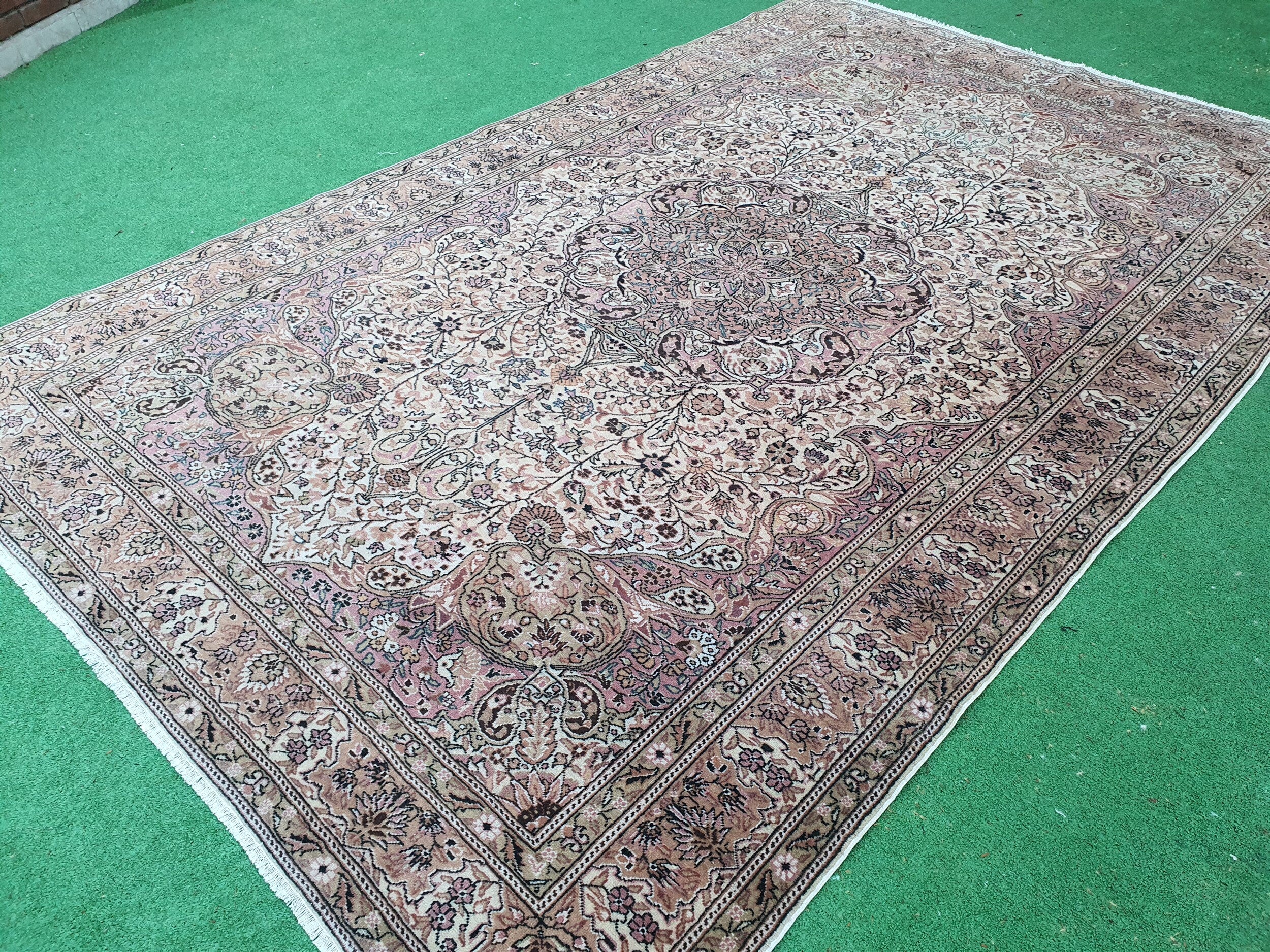 Alfombra persa antigua en tonos pastel de 10 x 6 pies, estilo vintage, rosa y gris, hecha a mano, de lana natural, con medallón floral, decoración bohemia vintage desgastada