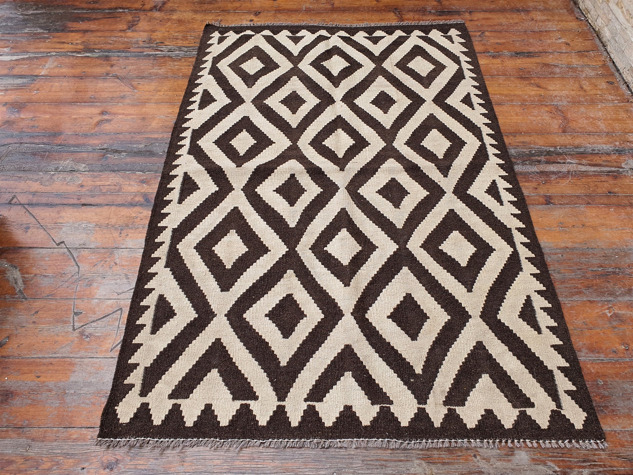 Afghan Kilim Rug 4 ft 9 in x 3 ft 2 in Brown and Off-White Moroccan Style Rug