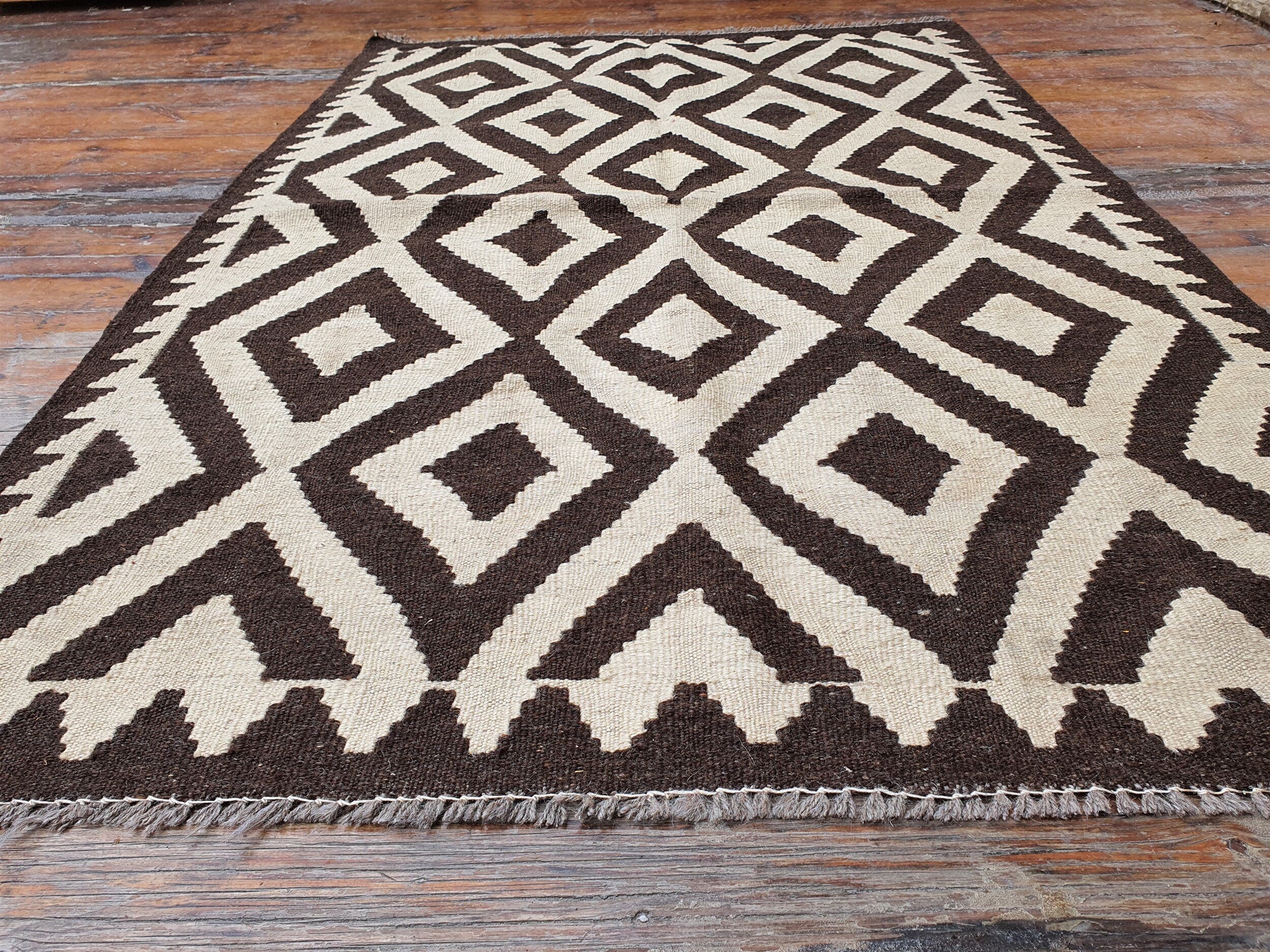 Afghan Kilim Rug 4 ft 9 in x 3 ft 2 in Brown and Off-White Moroccan Style Rug
