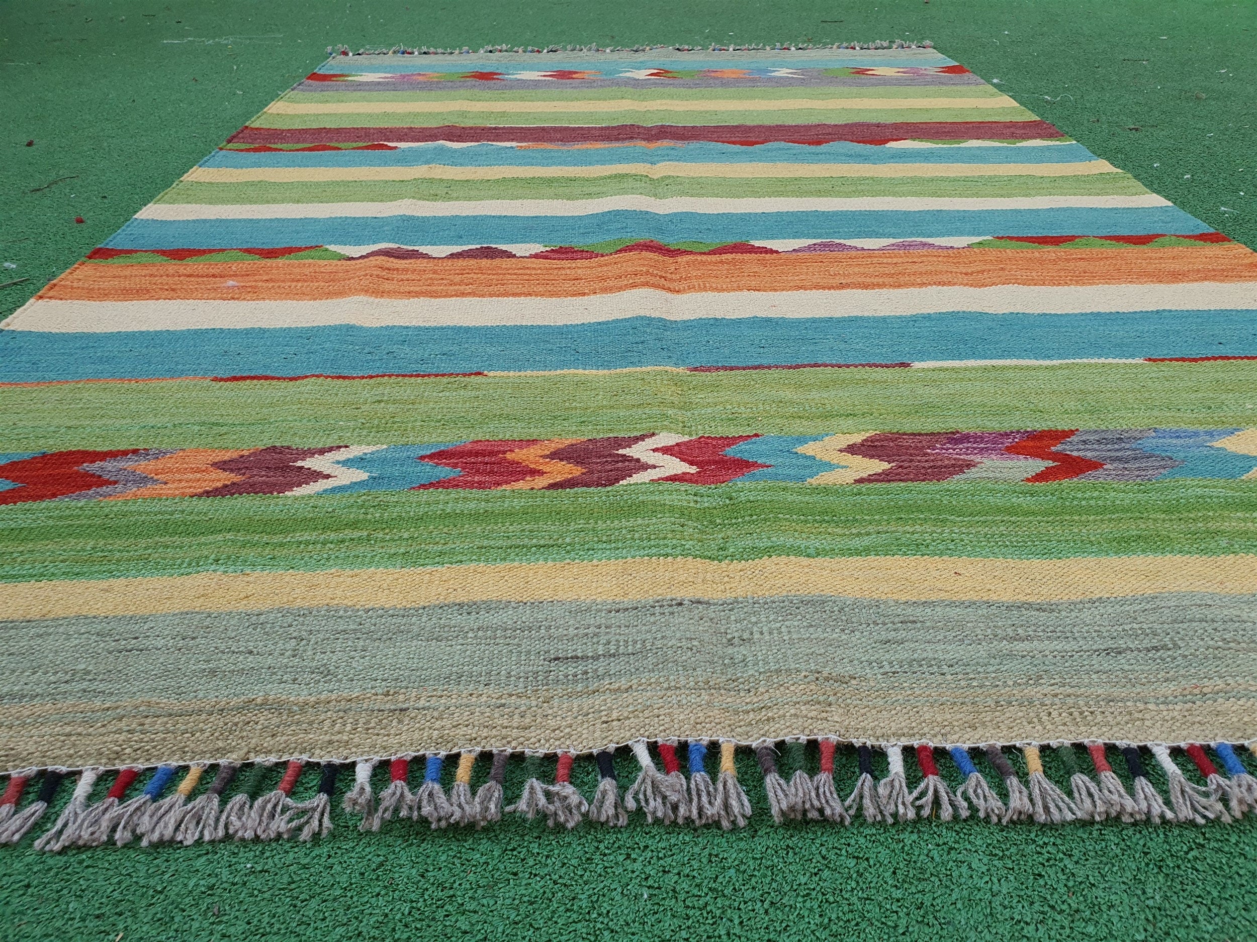 Oushak Kilim Rug, 6 x 4 ft Blue White Red Turkish Moroccan Afghan Handmade Kilim Rug, Boho Rustic Colourful Persian Living Room Floor Rug