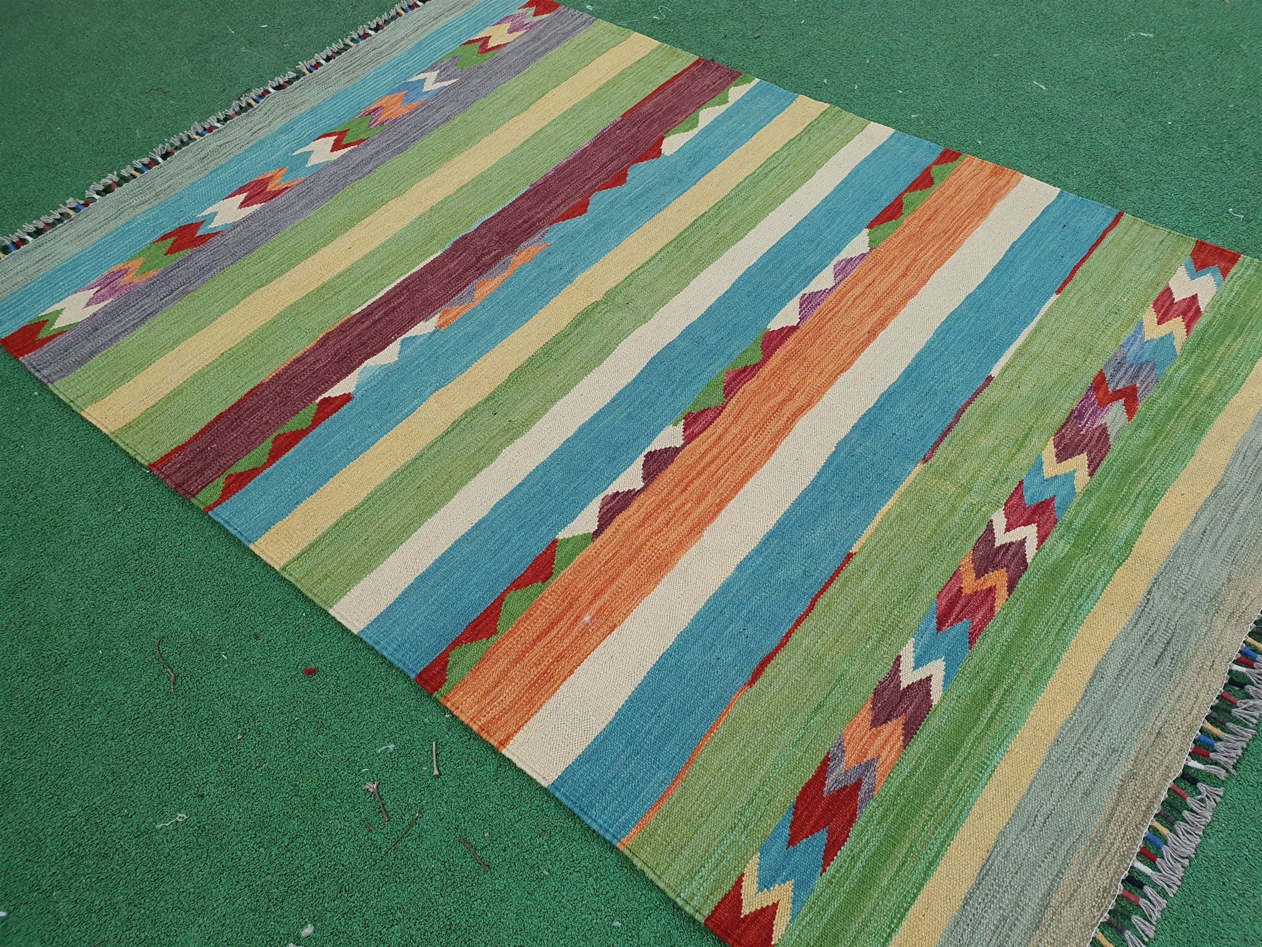 Oushak Kilim Rug, 6 x 4 ft Blue White Red Turkish Moroccan Afghan Handmade Kilim Rug, Boho Rustic Colourful Persian Living Room Floor Rug