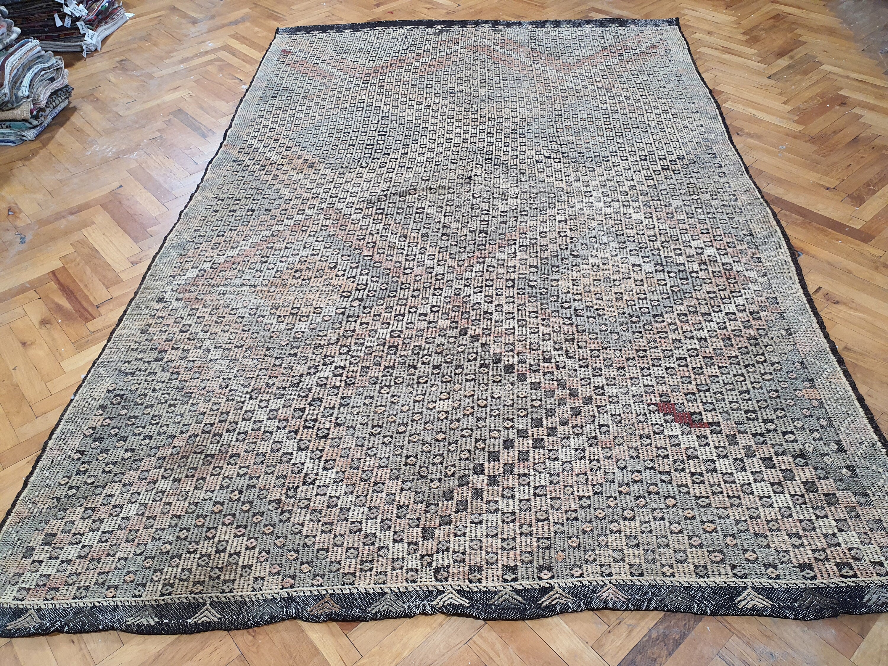 Turkish Kilim Rug 9 x 6 ft Brown Beige Gray Cicim Embroidered Rug, Vintage Southwest Aztec Handmade Natrual Wool Kilim, Antique Persian Rug