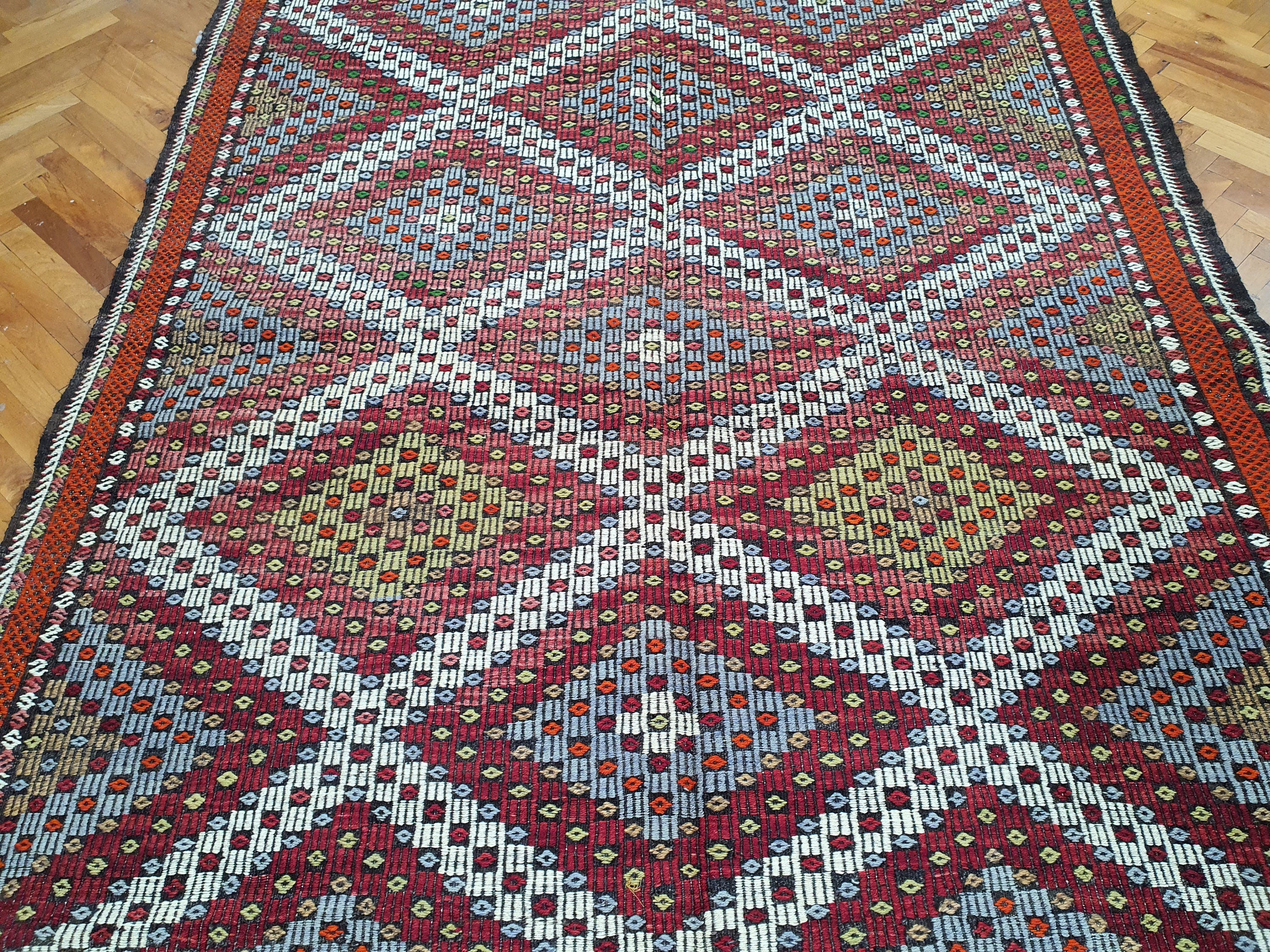 Turkish Anatolian Kilim Rug 11 x 6 ft Large Minimalist 100% Natural Wool Floor Covering, Moroccan Berber Style Handmade Wool Boho Rustic Rug