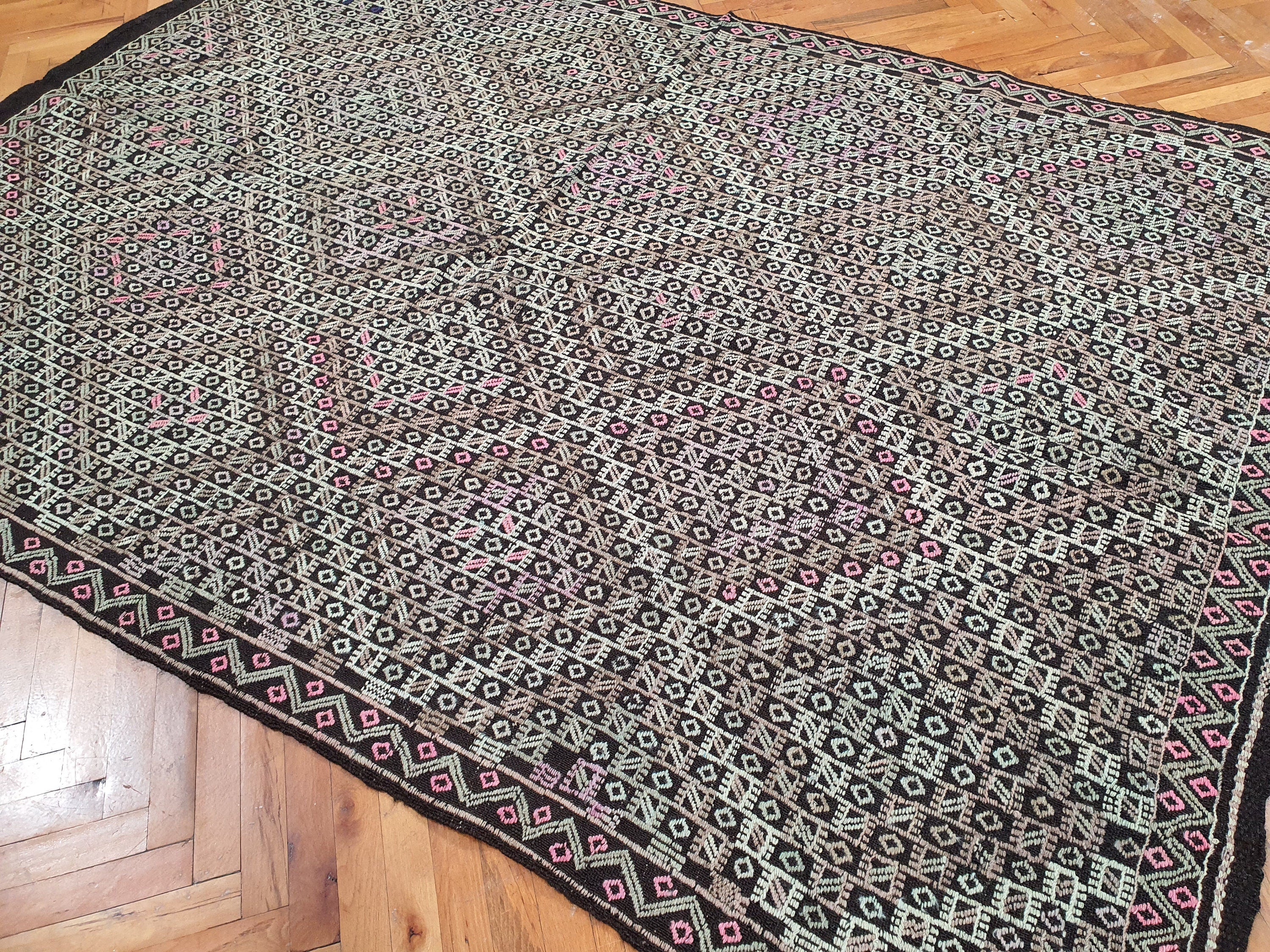 Alfombra Kilim turca de 2,4 x 1,8 m, color marrón, morado y azul sobre morado, bordada en lana natural, estilo vintage Cicim, para decoración del hogar bohemia o retro