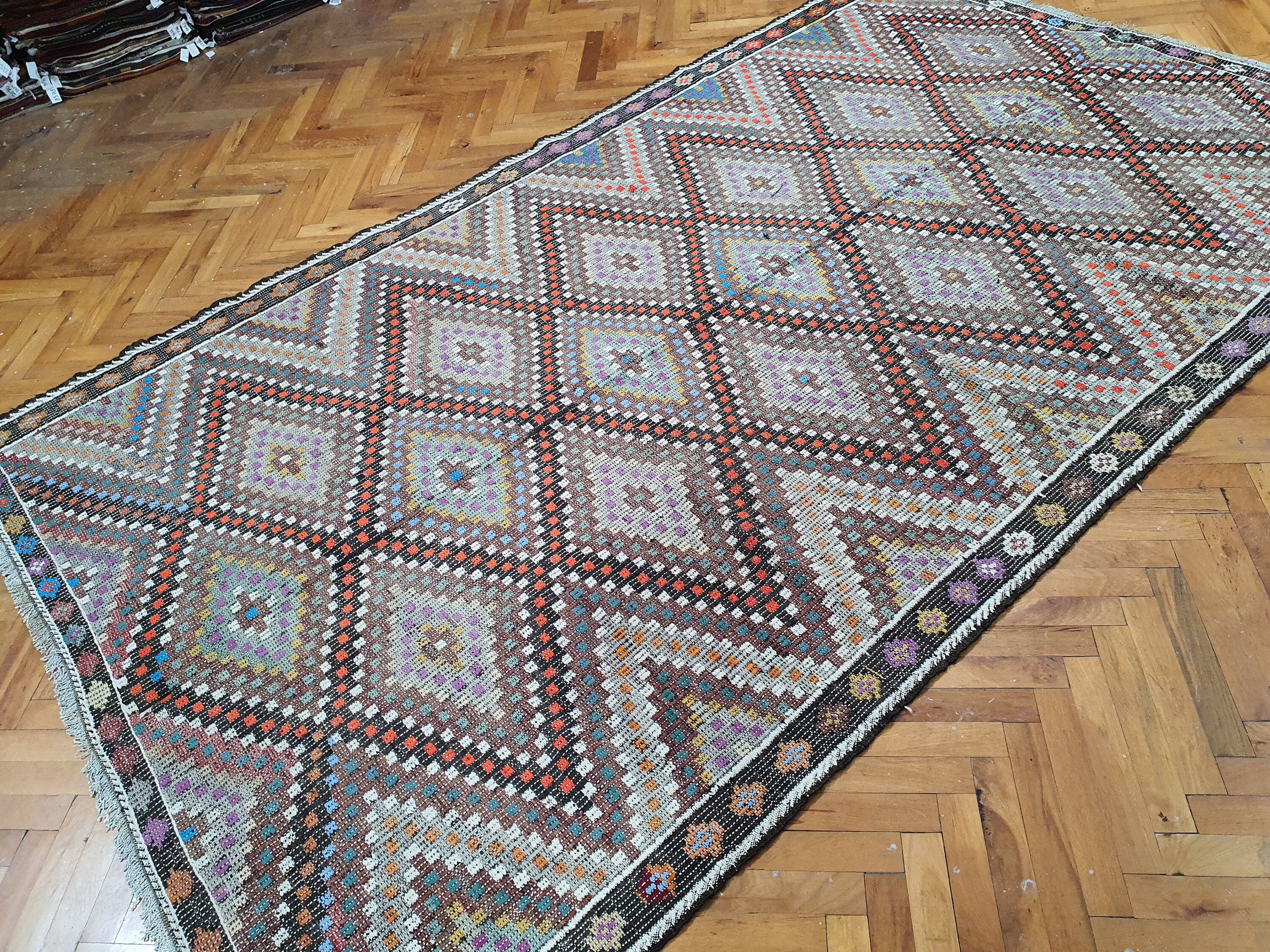 Vintage Decor Persian Area Kilim Living Room, Moroccan Style Handwoven Wool Rug, Bohemian Decor Rustic Rug, Colorful Turkish Rug 9'2''x5'4''
