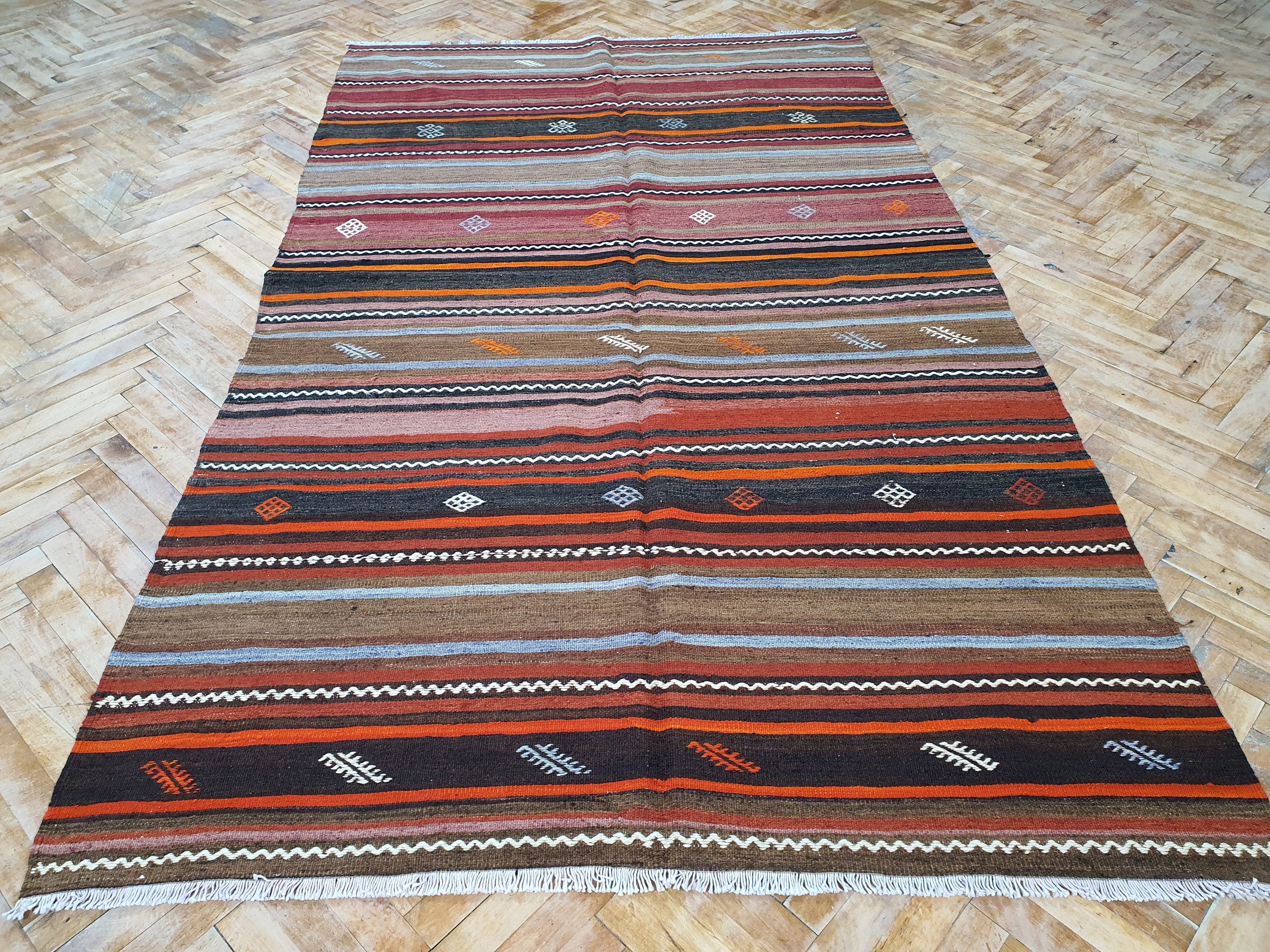 Konya Striped Cicim Turkish Kilim Rug, Embroidered Anatolian Handmade Organic Wool Kilim Rug, Bohemian Rustic Persian Area Rug 8'2''x4'9''