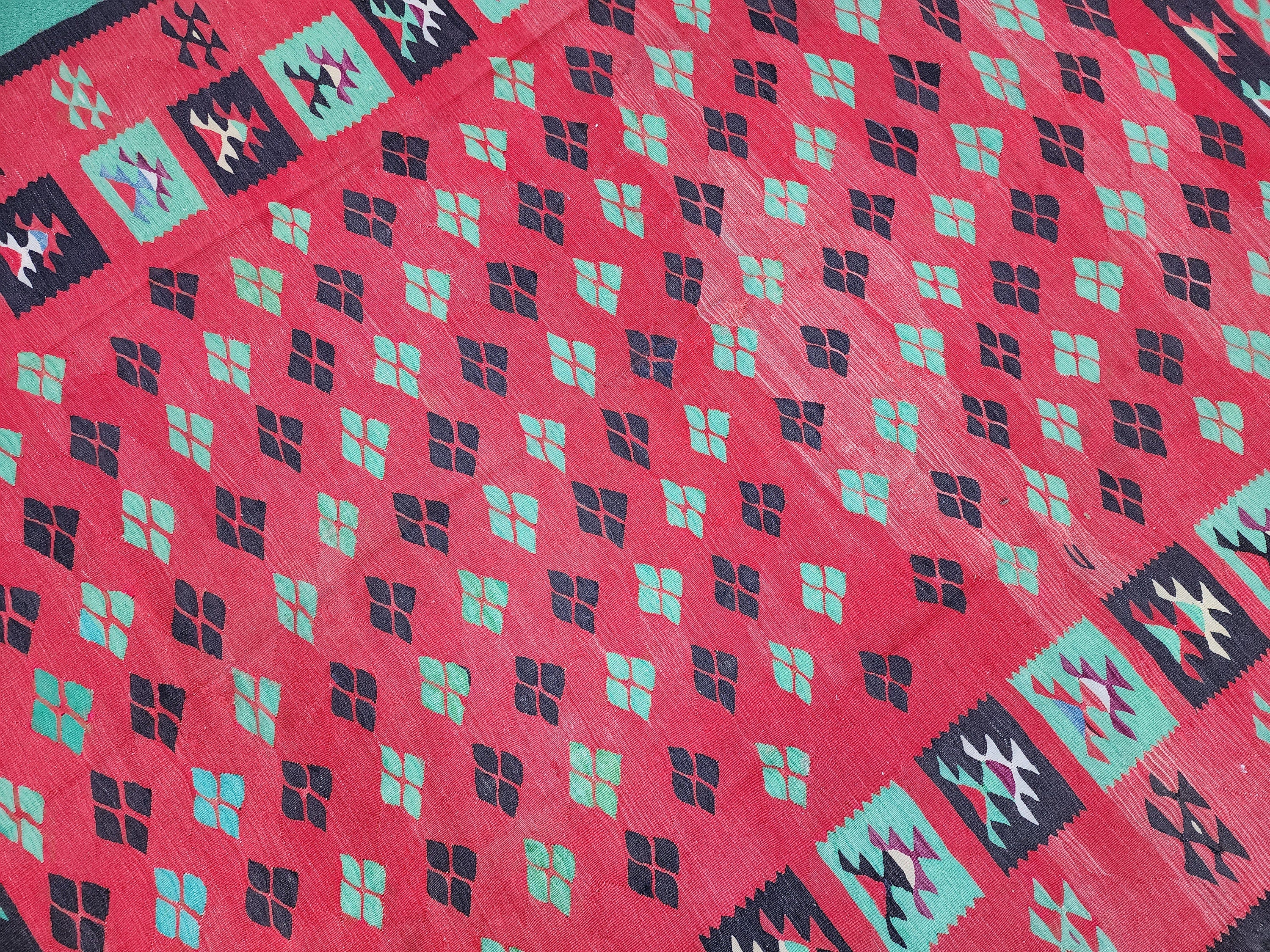 Finest Quality Antique Pirot Kilim Rug, 9 ft x 7 ft 7 in