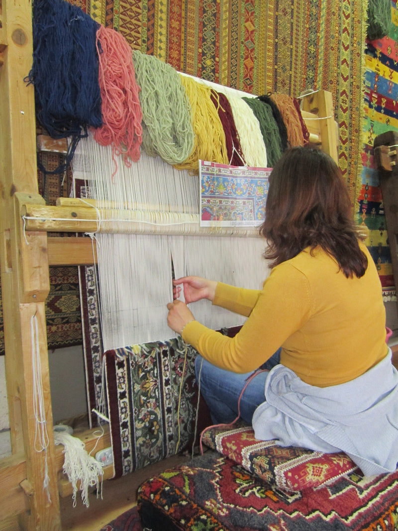 WHY ARE TURKISH, ORIENTAL AND ORIENTAL RUGS SO EXPENSIVE?