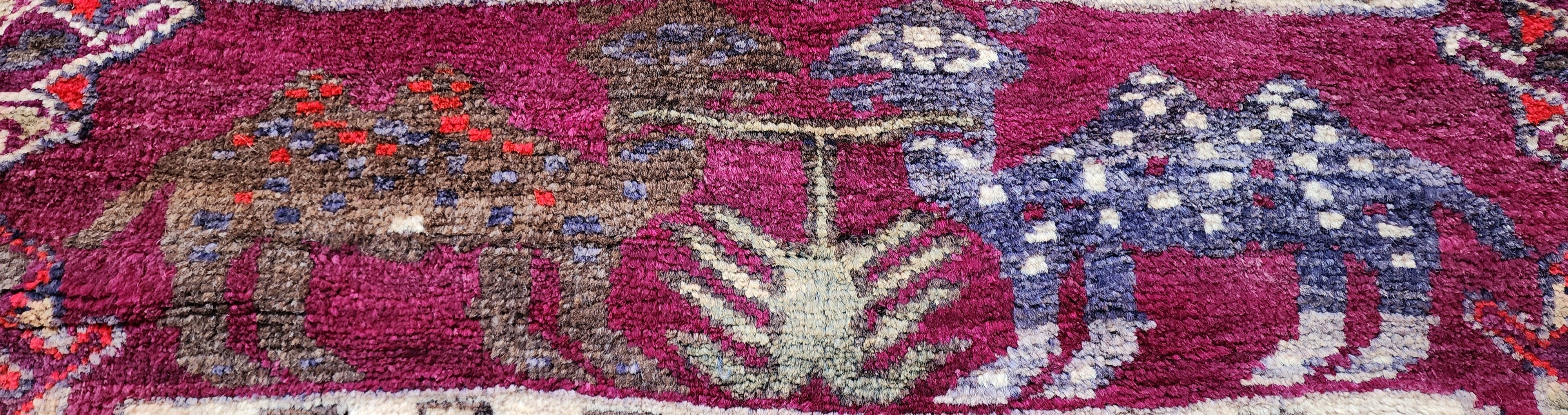 SMALL VINTAGE RUGS