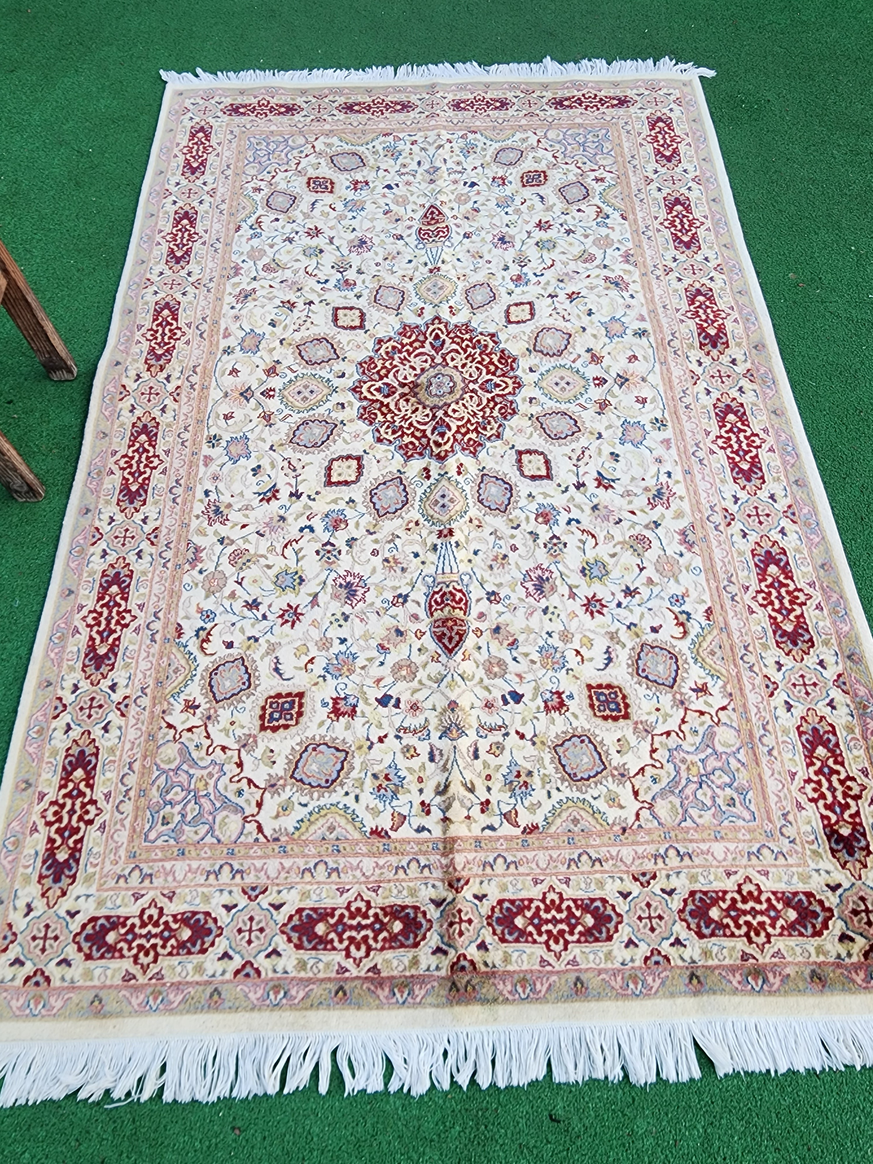 Persian Area Rug, White and Red Vintage Turkish Oriental Design Floor Rug 7'1'' x 4'5''