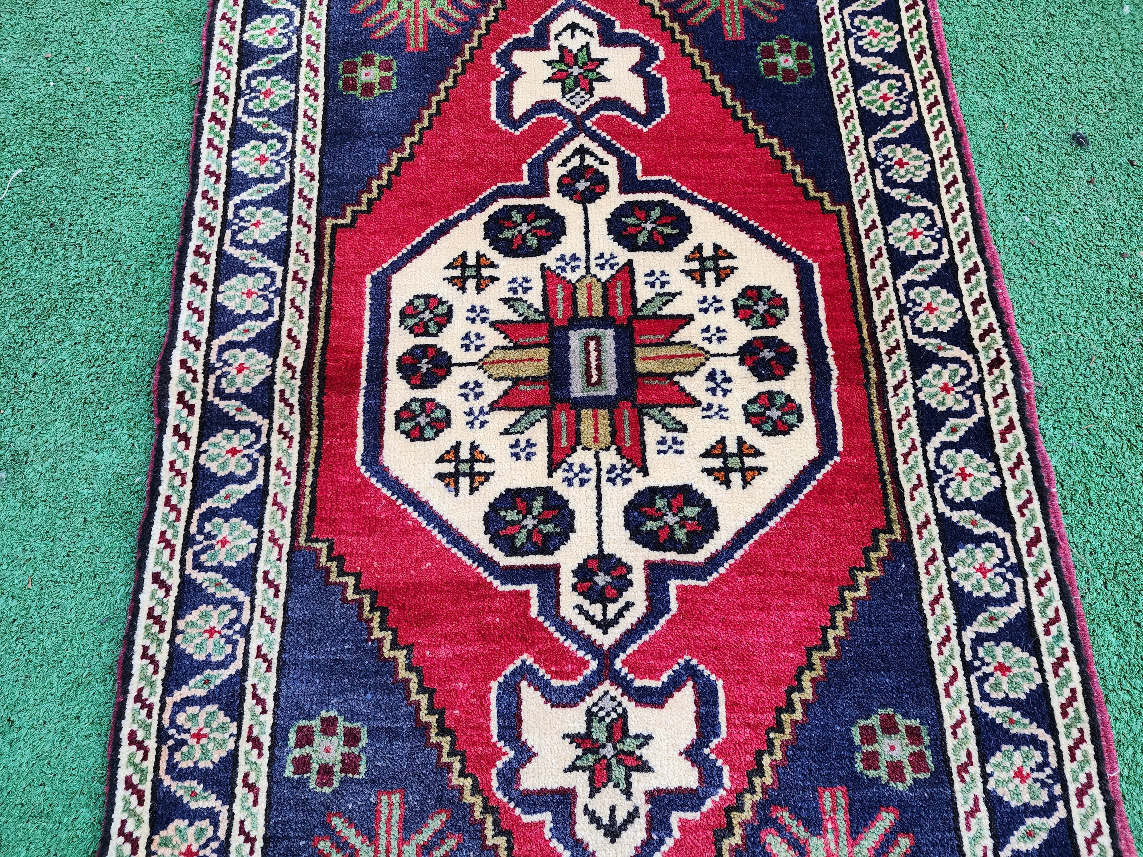Red Blue Small Turkish Rug 3 ft 5 in x 1 ft 7 in Vintage Rug for Entry, Kitchen, Hallway or Bedroom