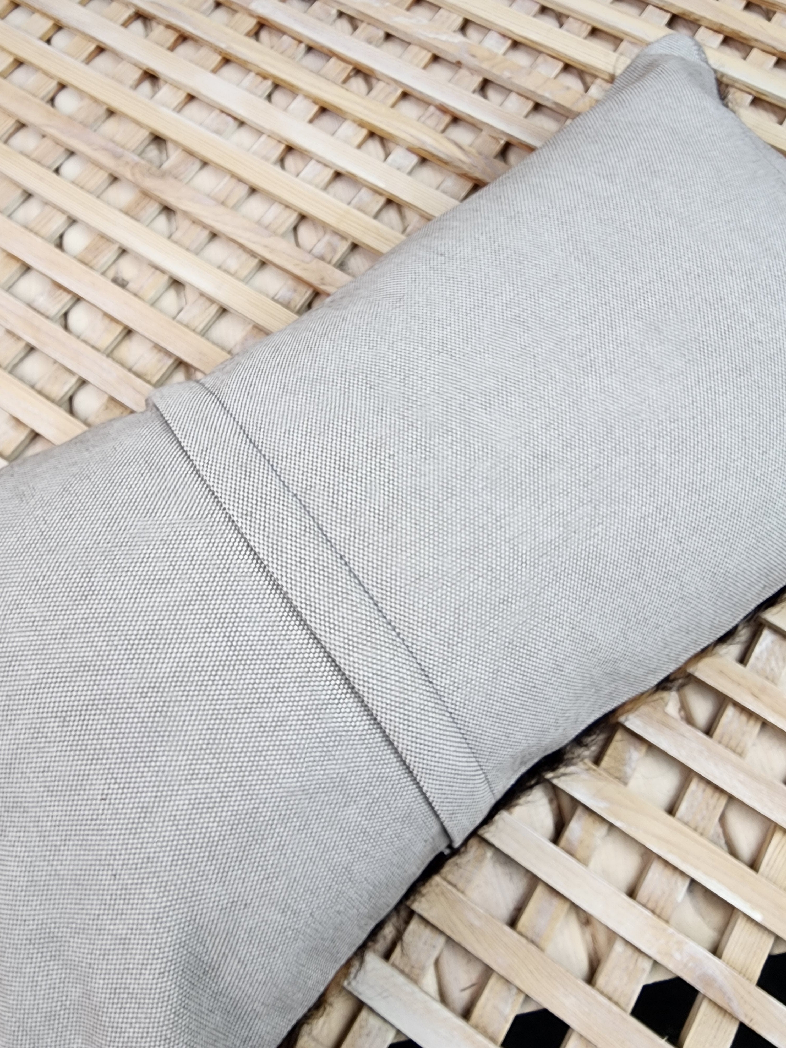 Lumbar Kilim Pillow Cover 12 x 20 in