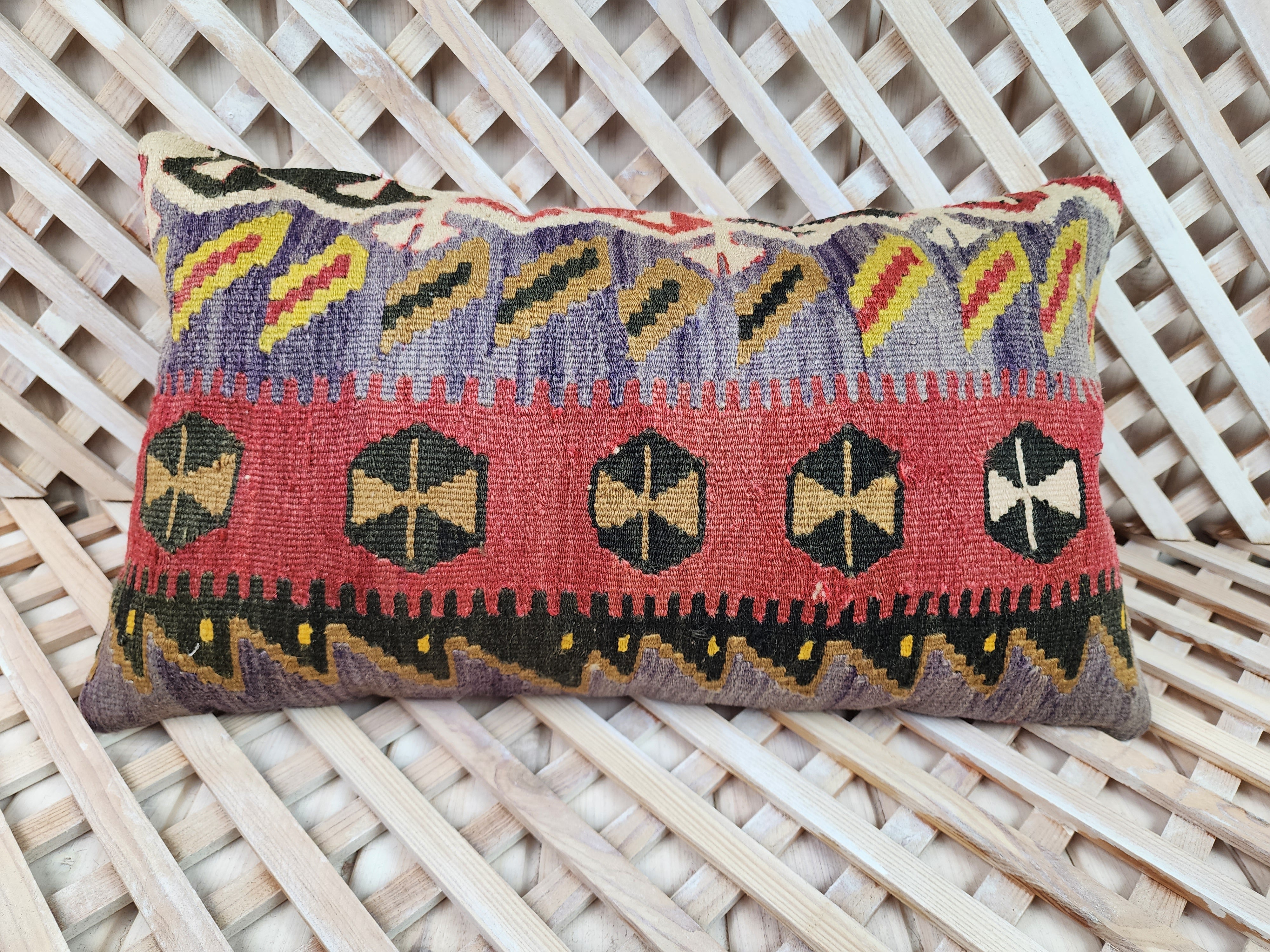 Lumbar Kilim Pillow Cover 12 x 20 in