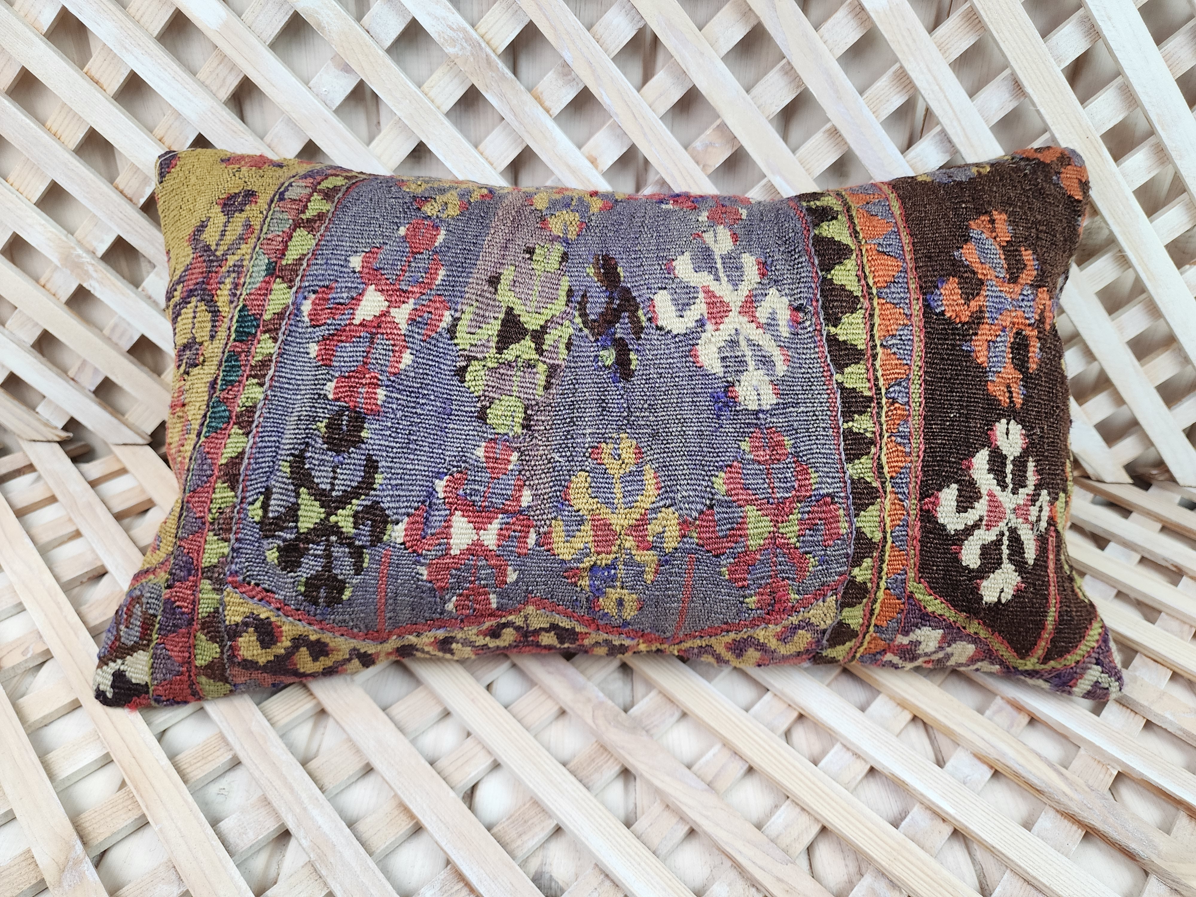 Lumbar Kilim Pillow Cover 12 x 20 in