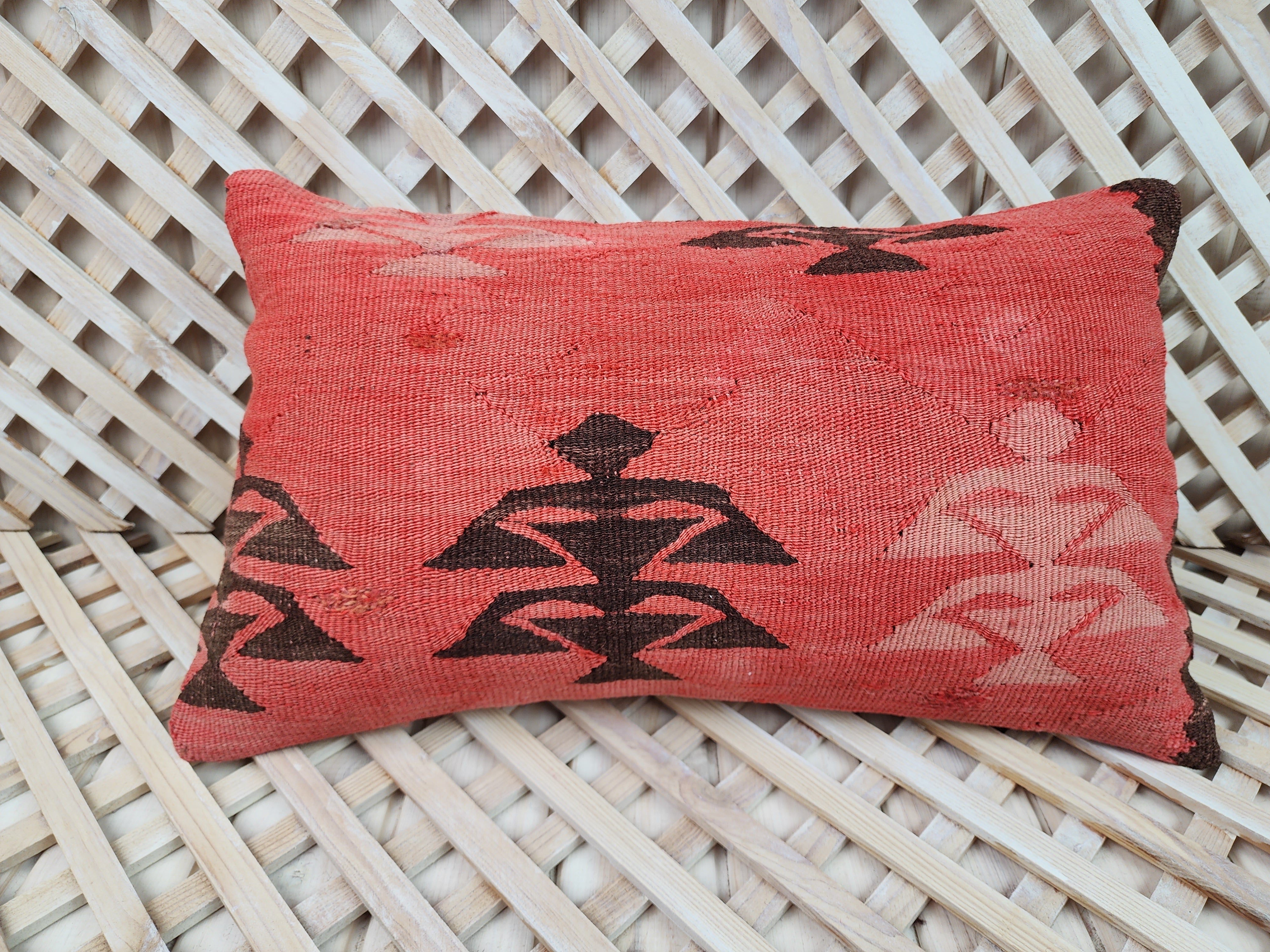 Lumbar Kilim Pillow Cover 12 x 20 in