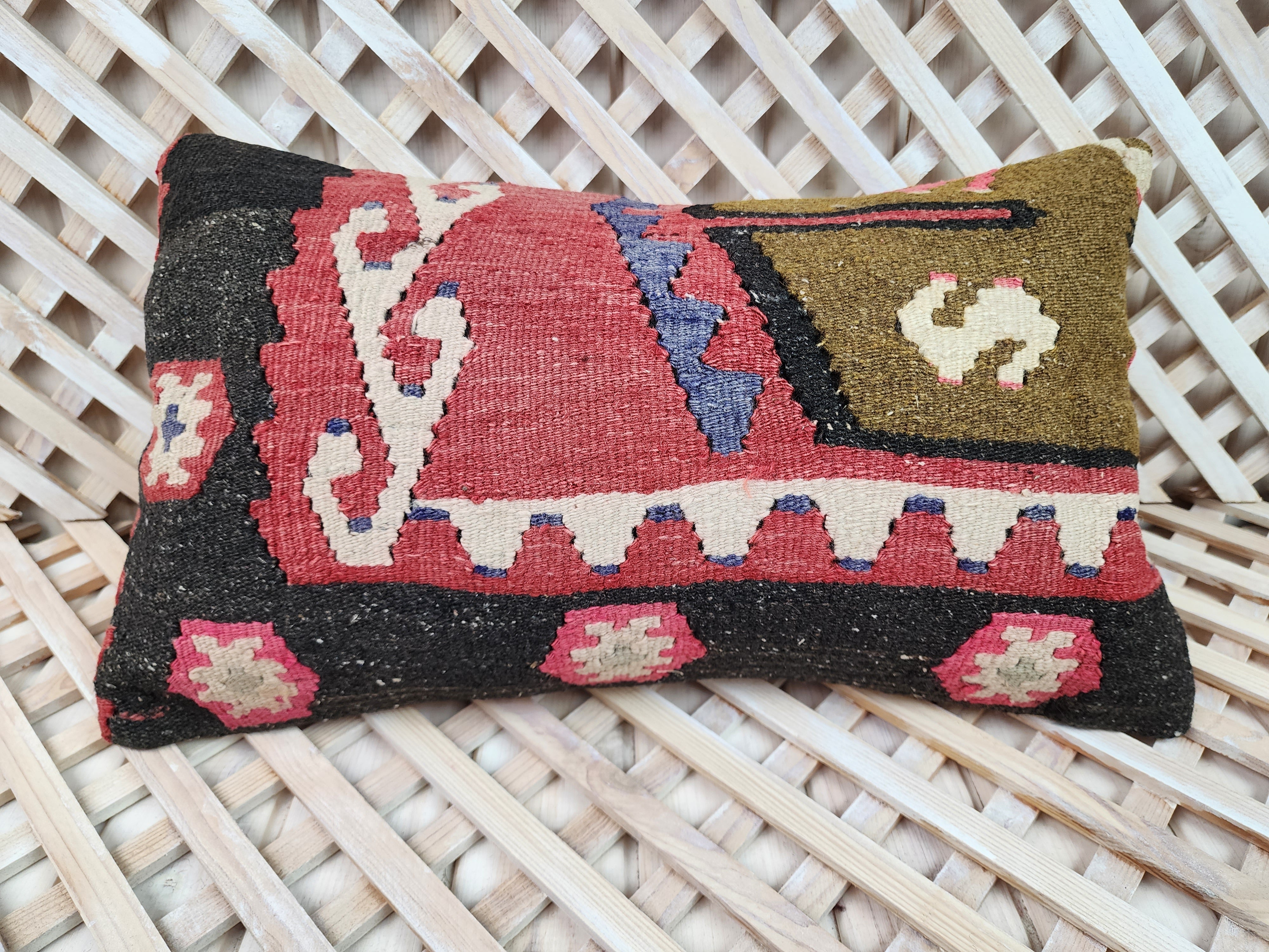 Lumbar Kilim Pillow Cover 12 x 20 in