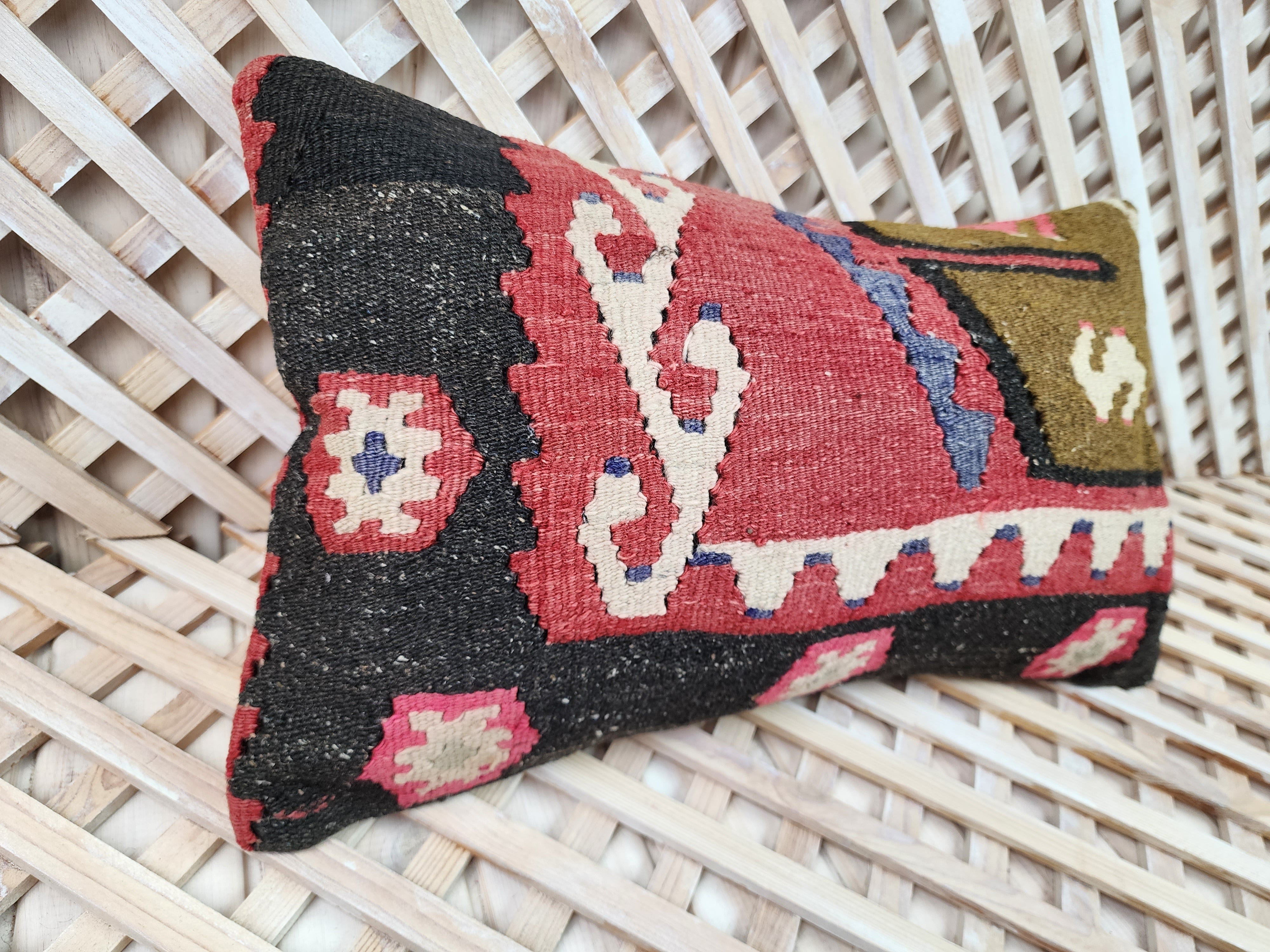 Lumbar Kilim Pillow Cover 12 x 20 in