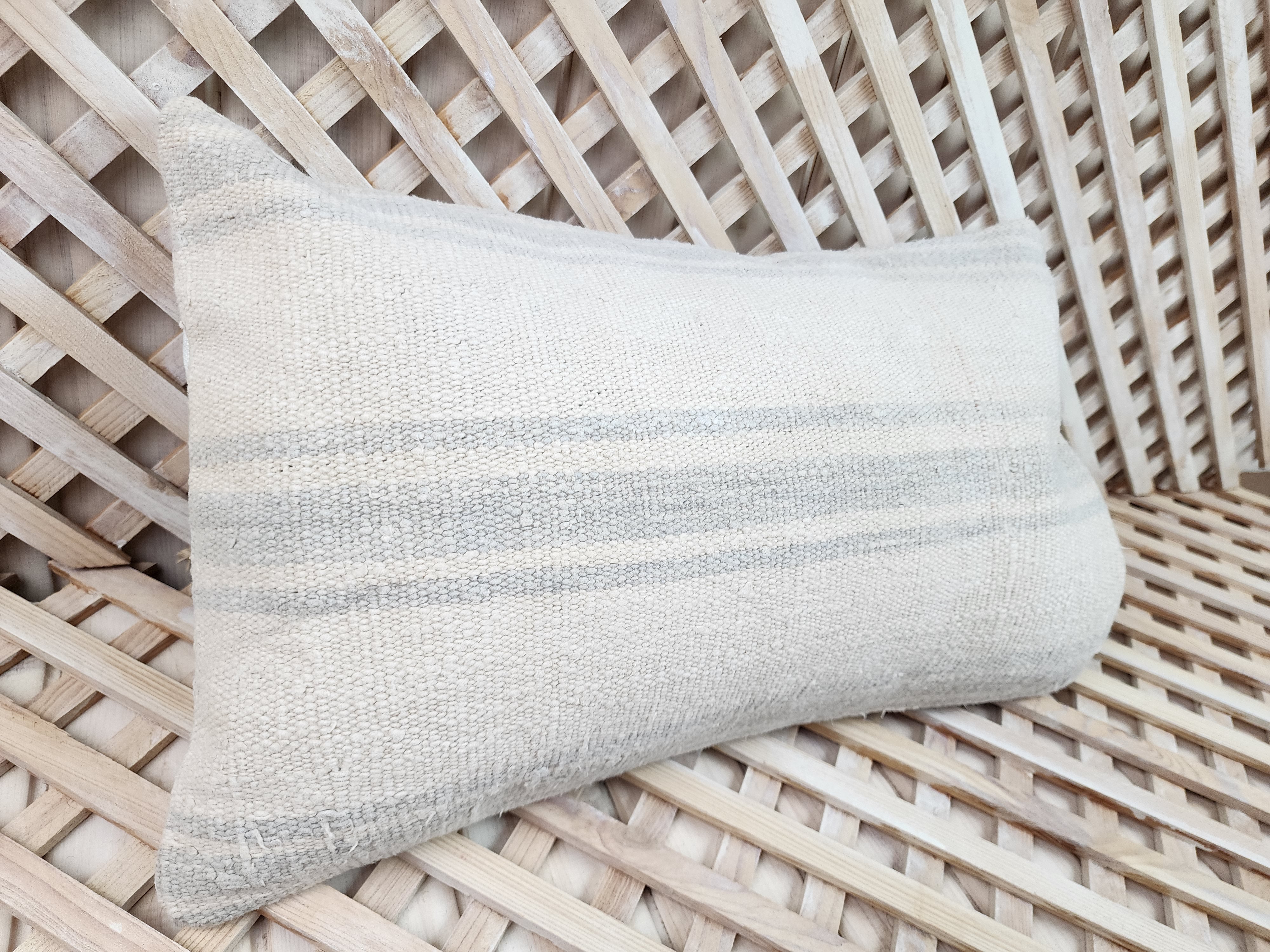 Lumbar Kilim Pillow Cover 12 x 20 in