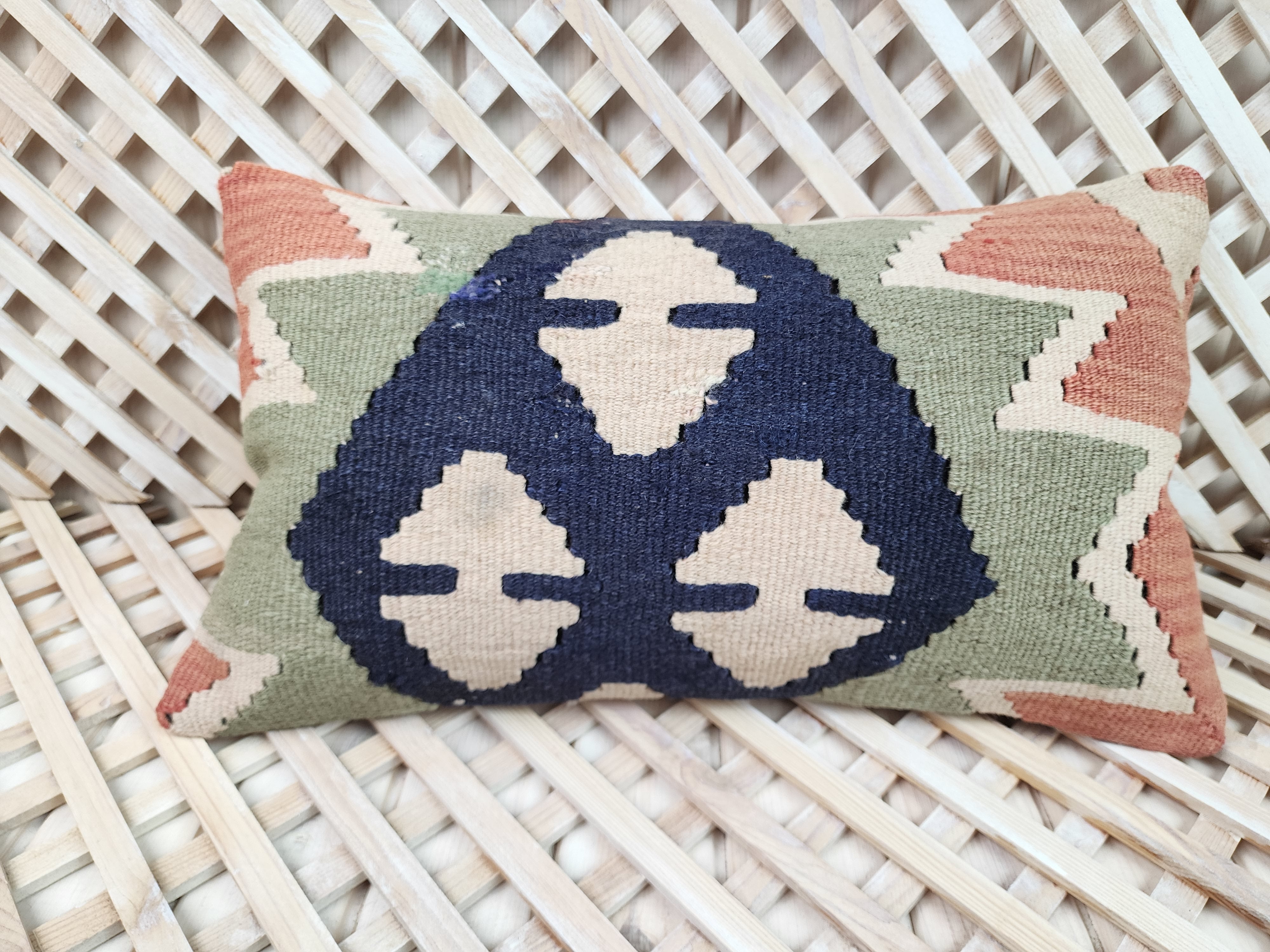 Lumbar Kilim Pillow Cover 12 x 20 in