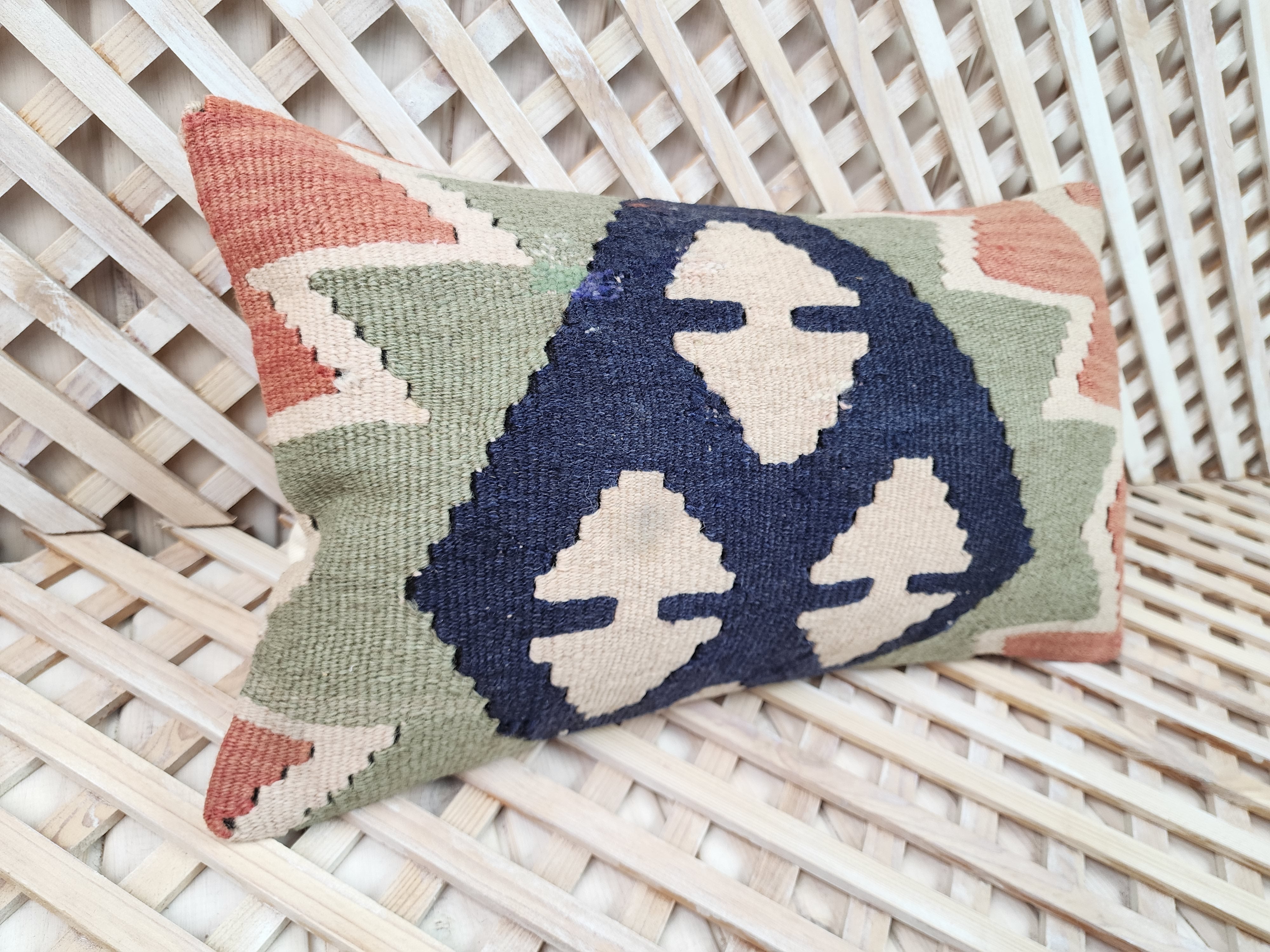 Lumbar Kilim Pillow Cover 12 x 20 in