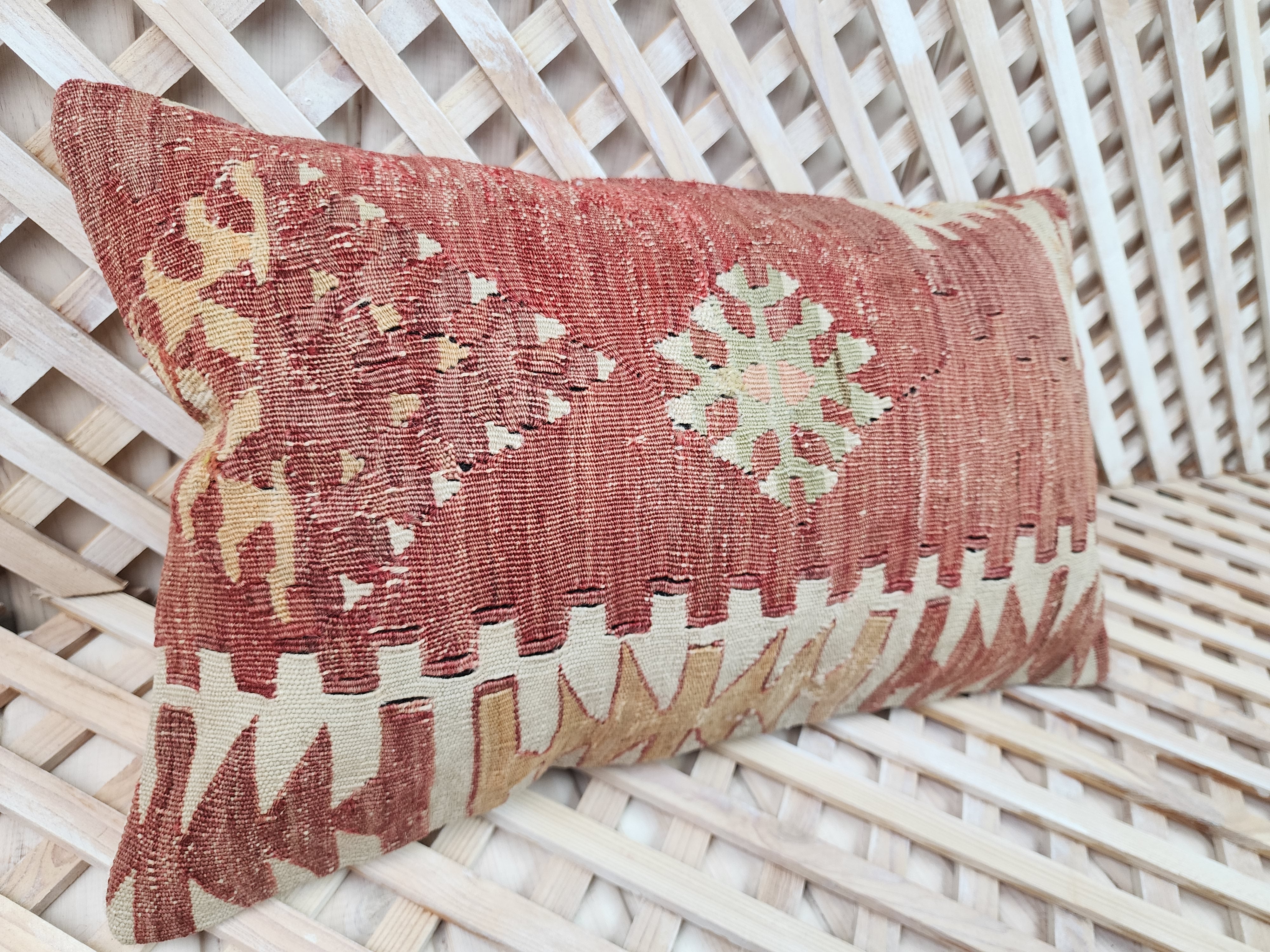 Lumbar Kilim Pillow Cover 12 x 20 in