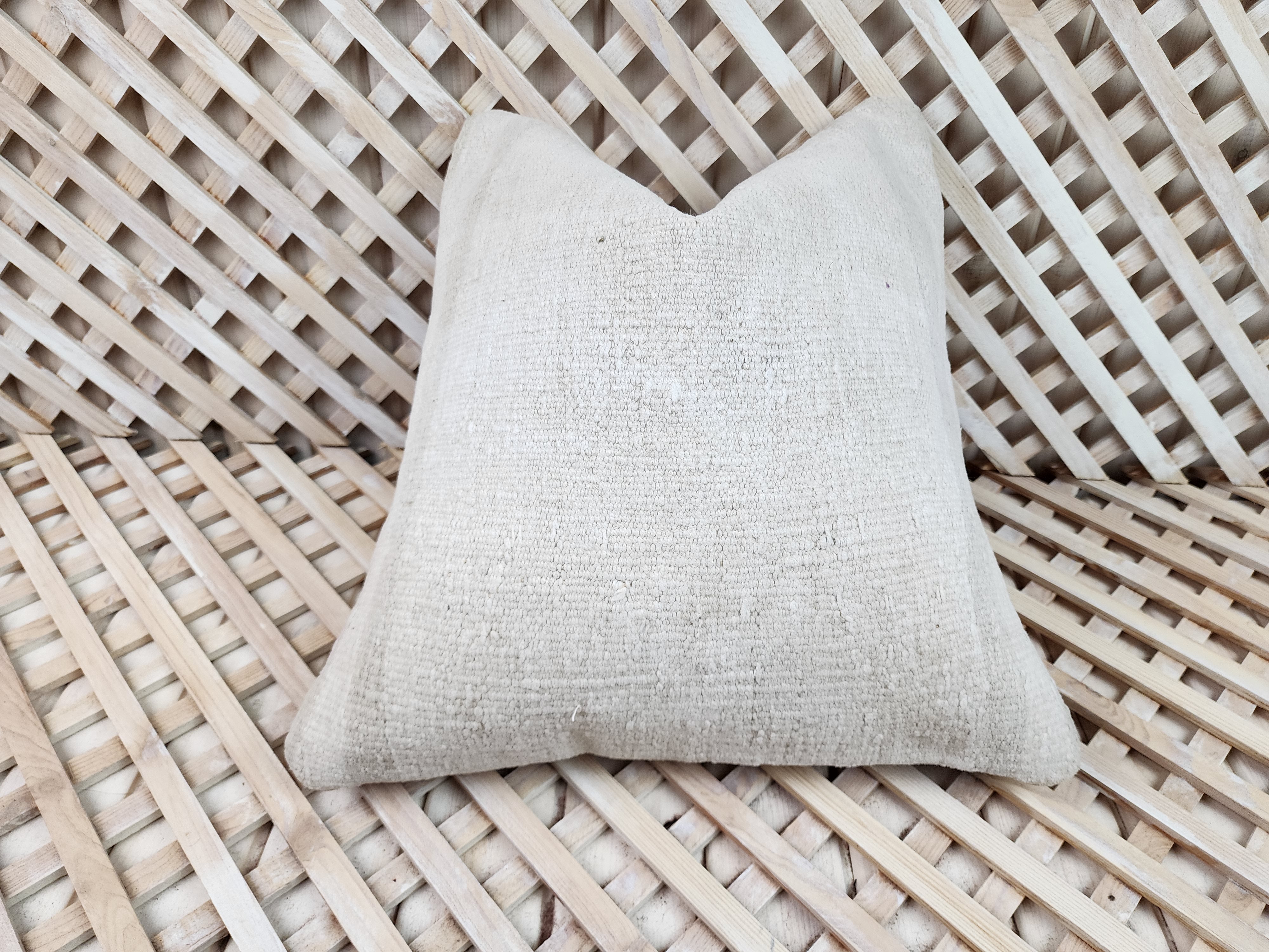 Hemp Kilim Pillow Cover 16 x 16 in