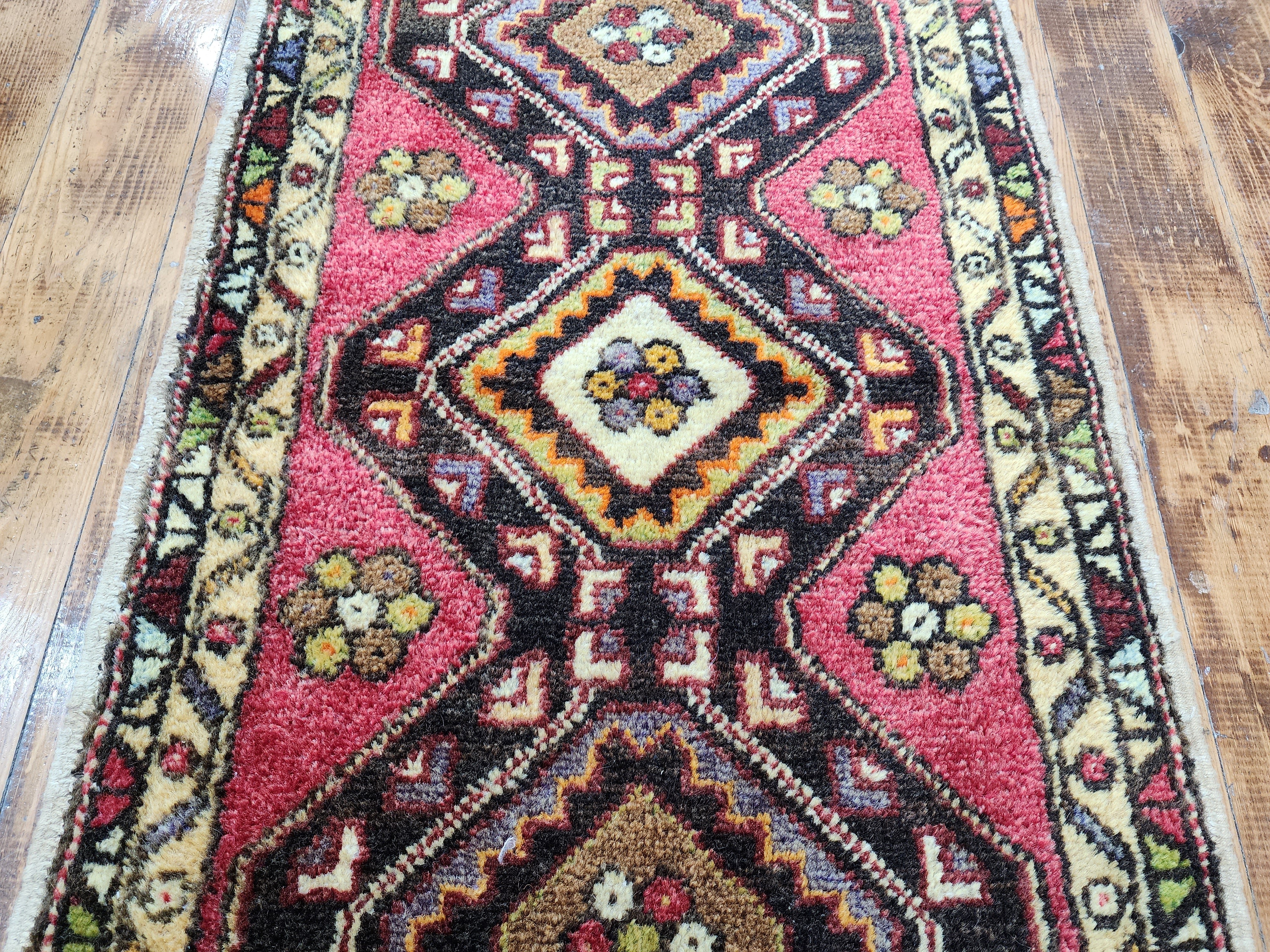 vintage Sivas Small Rug — pattern close-up