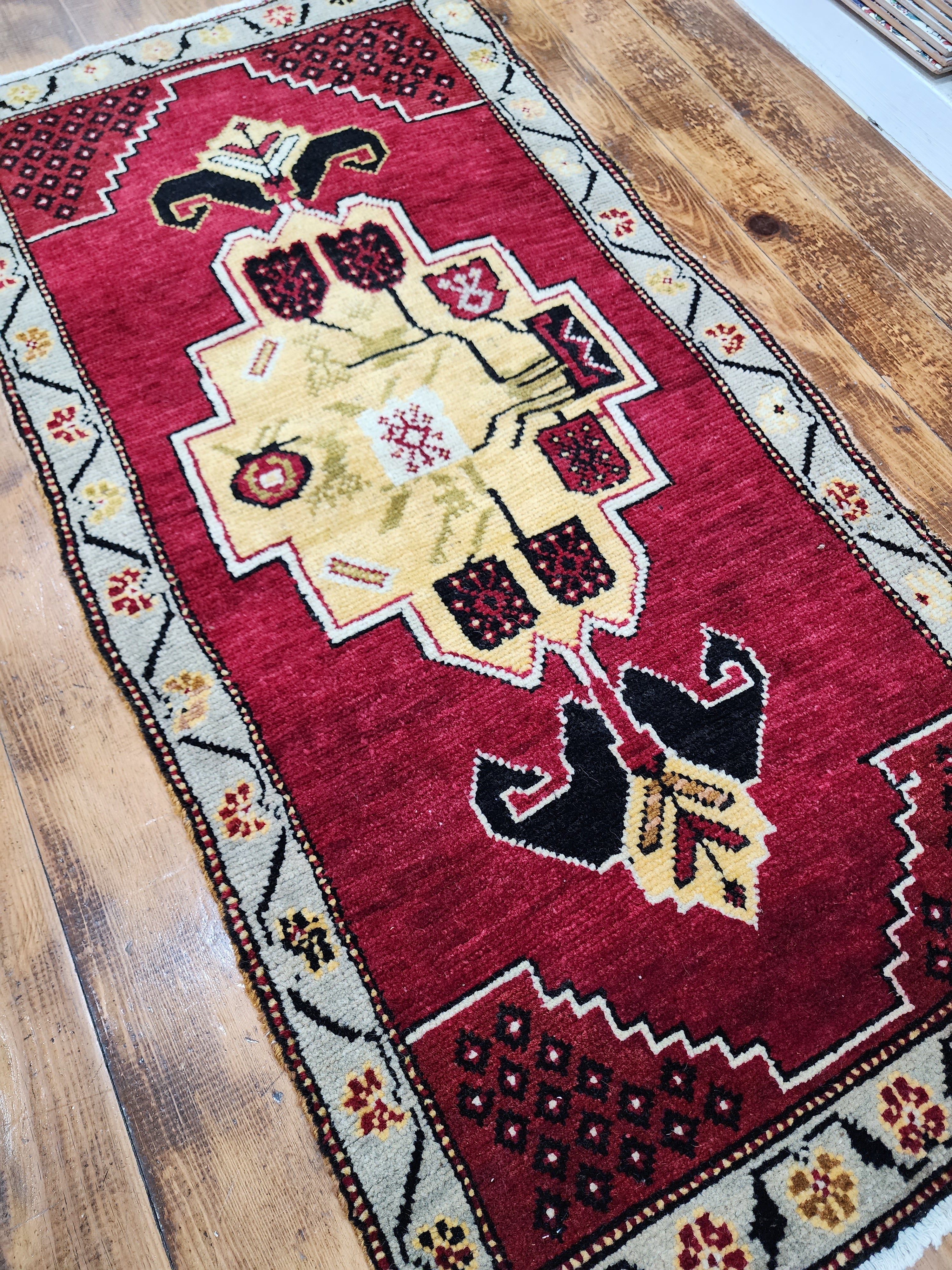 vintage Anatolian Small Rug — detail texture