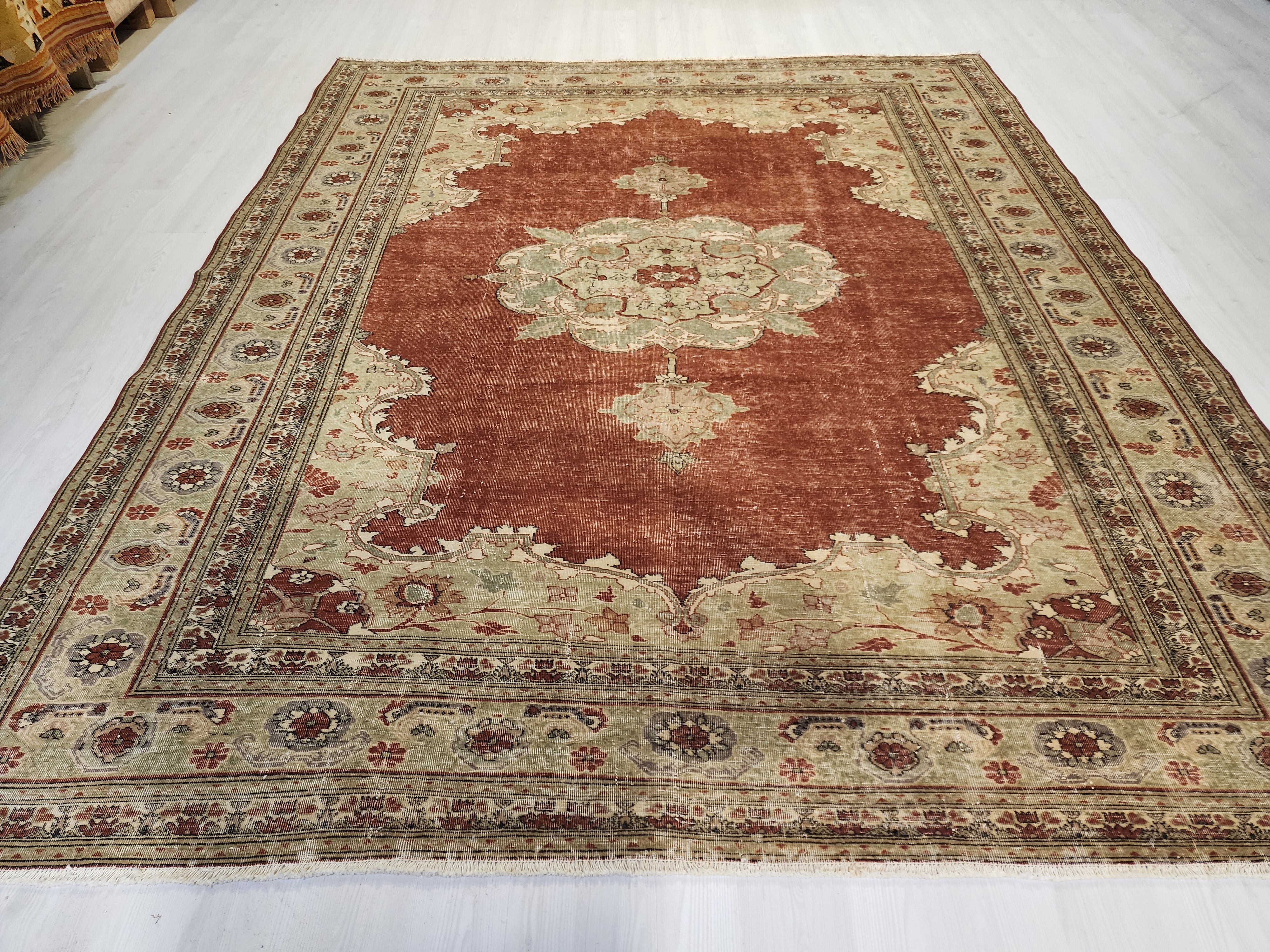 Large Persian Red and Green Living Room Handmade Carpet 9'3''x7'7''