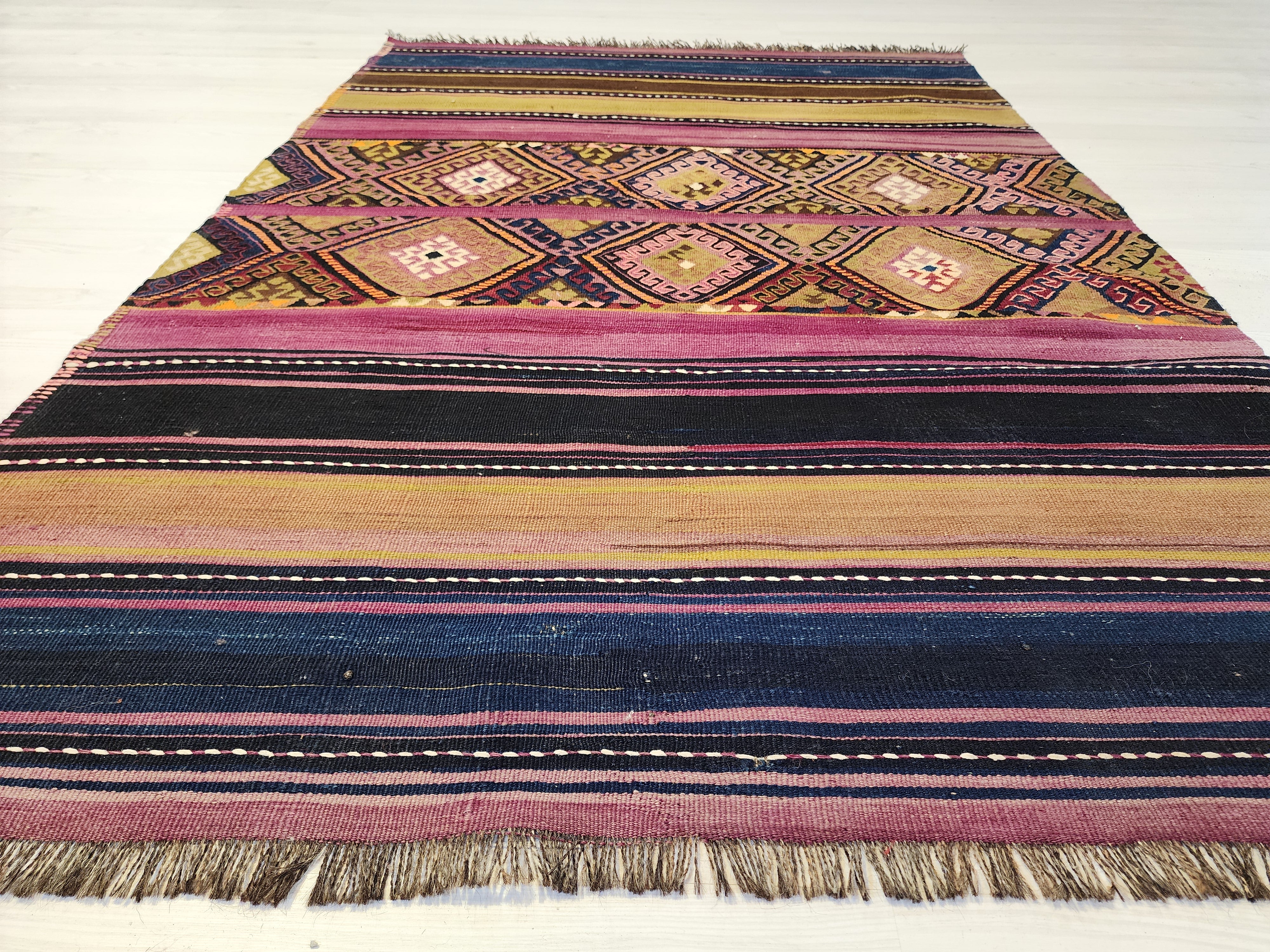 Antique Turkish Kilim Rug 6 x 5 ft, Antique Persian Boho Rustic Floor Rug