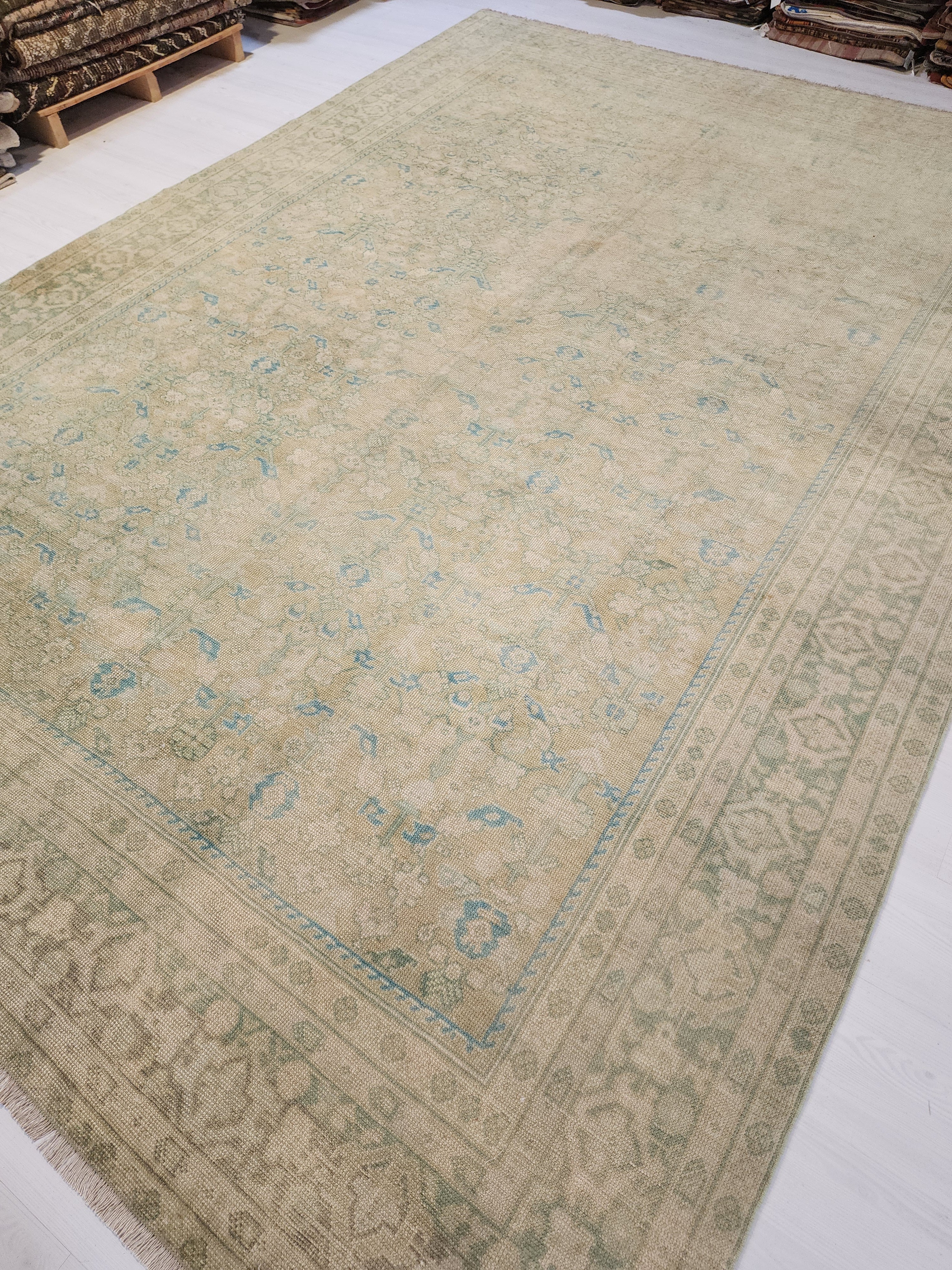 Pegaios — Vintage Oushak Wool Large Area Rug