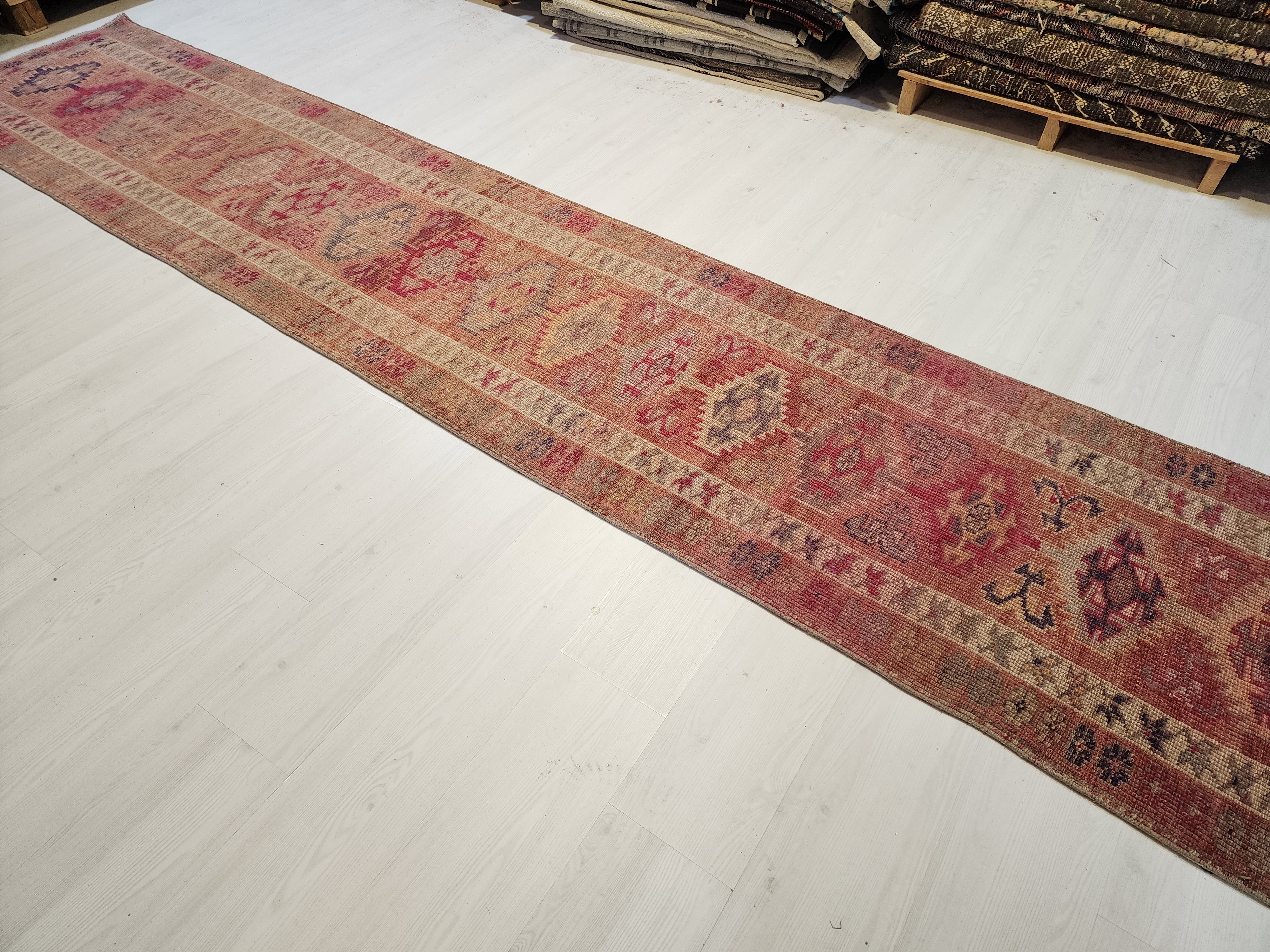 Pale Turkish Oushak Hallway Runner Rug, Bohemian Rustic Decor Distressed Muted Color Rug, Handmade Natural Wool Persian Area Rug 13’8”*2’5”