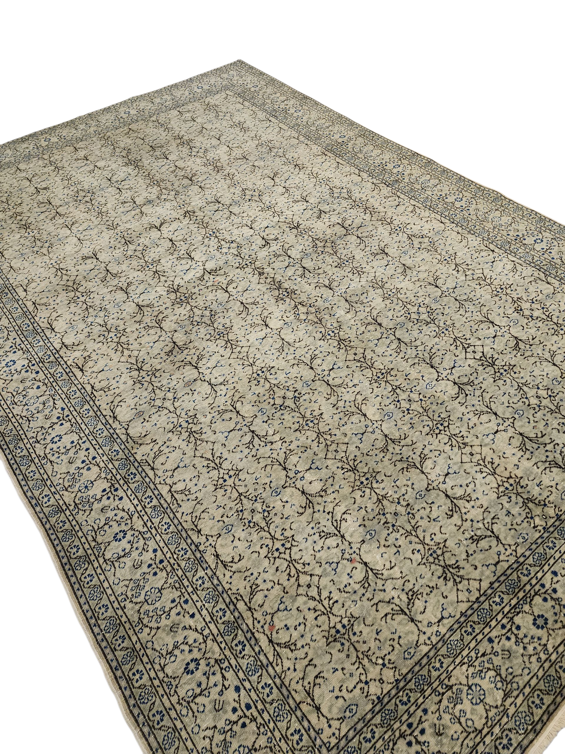 Larisa — Vintage Kayseri Wool Large Area Rug