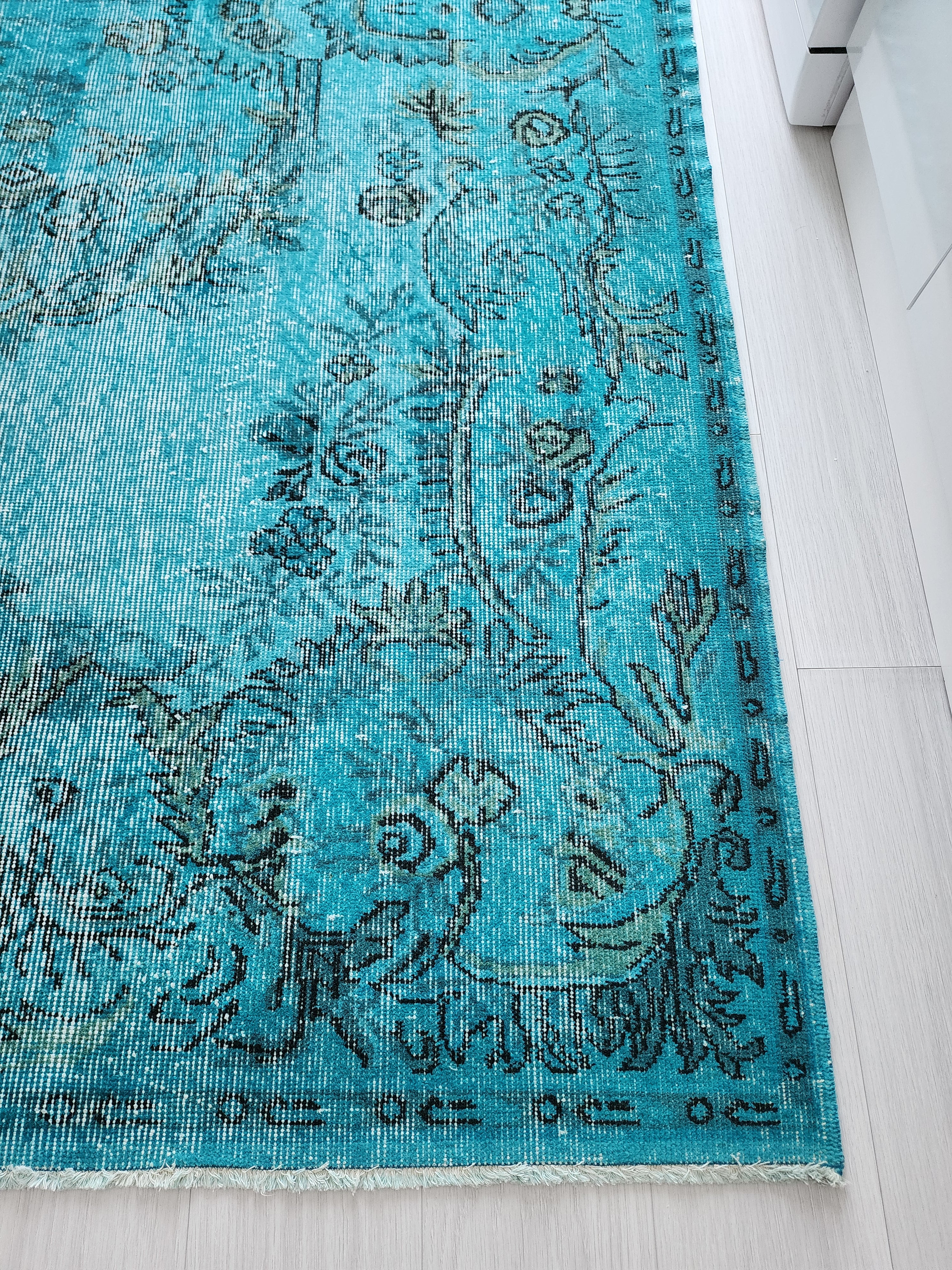 Tapis vintage surteint, tapis recyclé bleu turquoise, tapis fait main en laine de style bohème oriental, tapis persan vieilli 9'1"5'1"