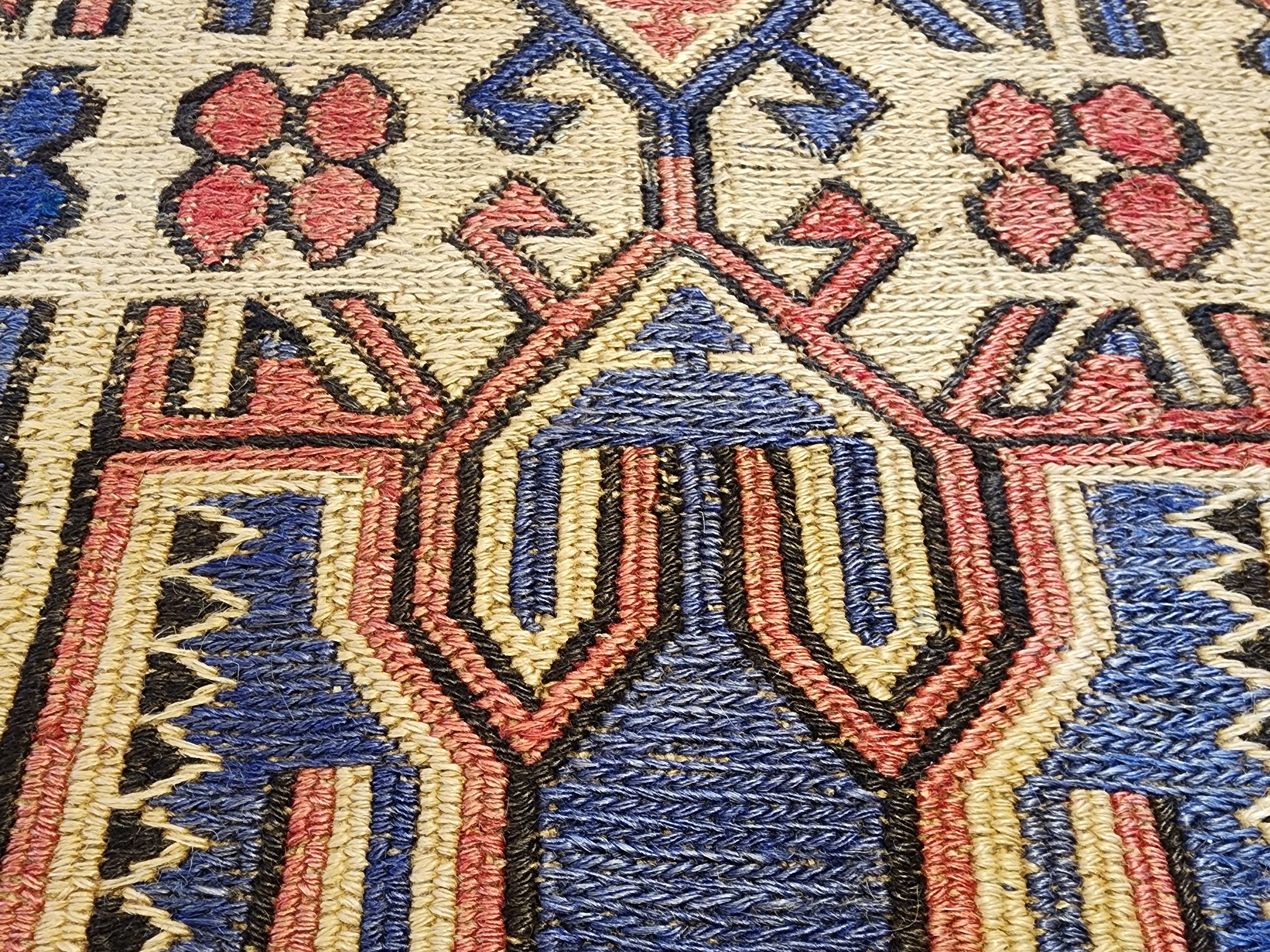 Skiathia — Vintage Anatolian Soumak Kilim Rug, Natural Wool, Tribal Medallions, Geometric (6'9''x8'9'')