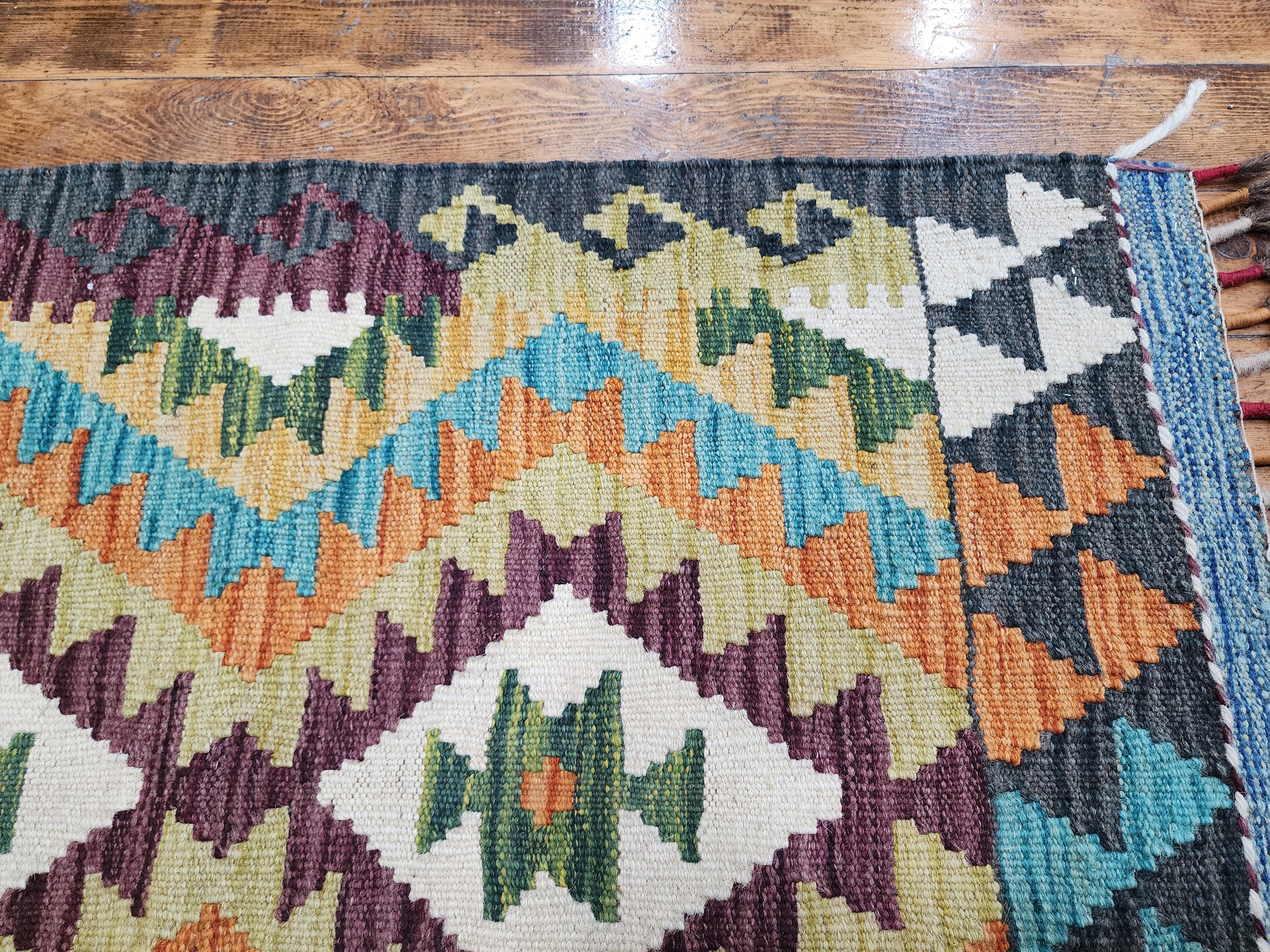 Alfombra Kilim pequeña de 2'11'' x 2'1''