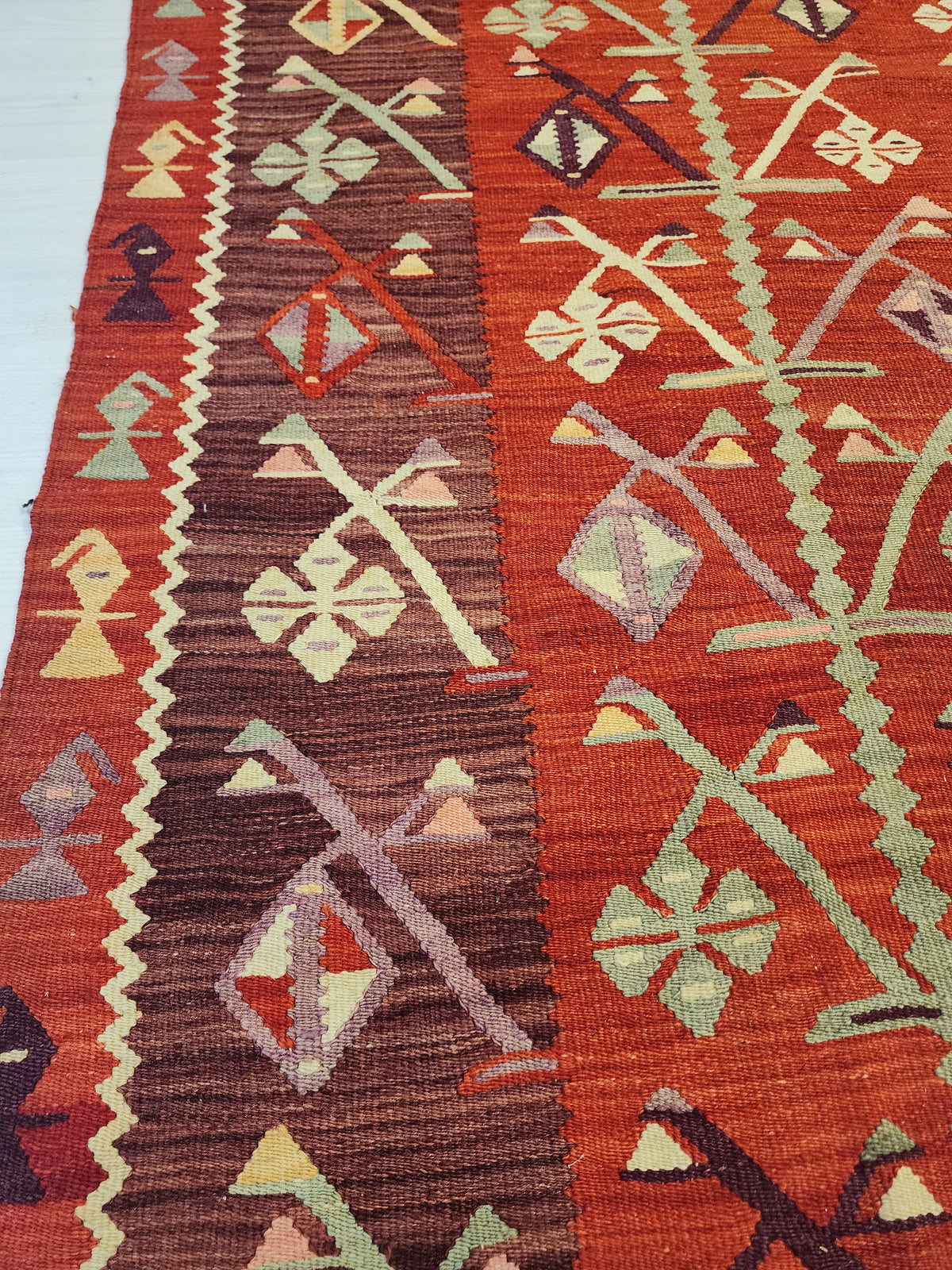 Antique Göçmen kilim rug in red, purple and green, 6'10" x 9'8", photo 5