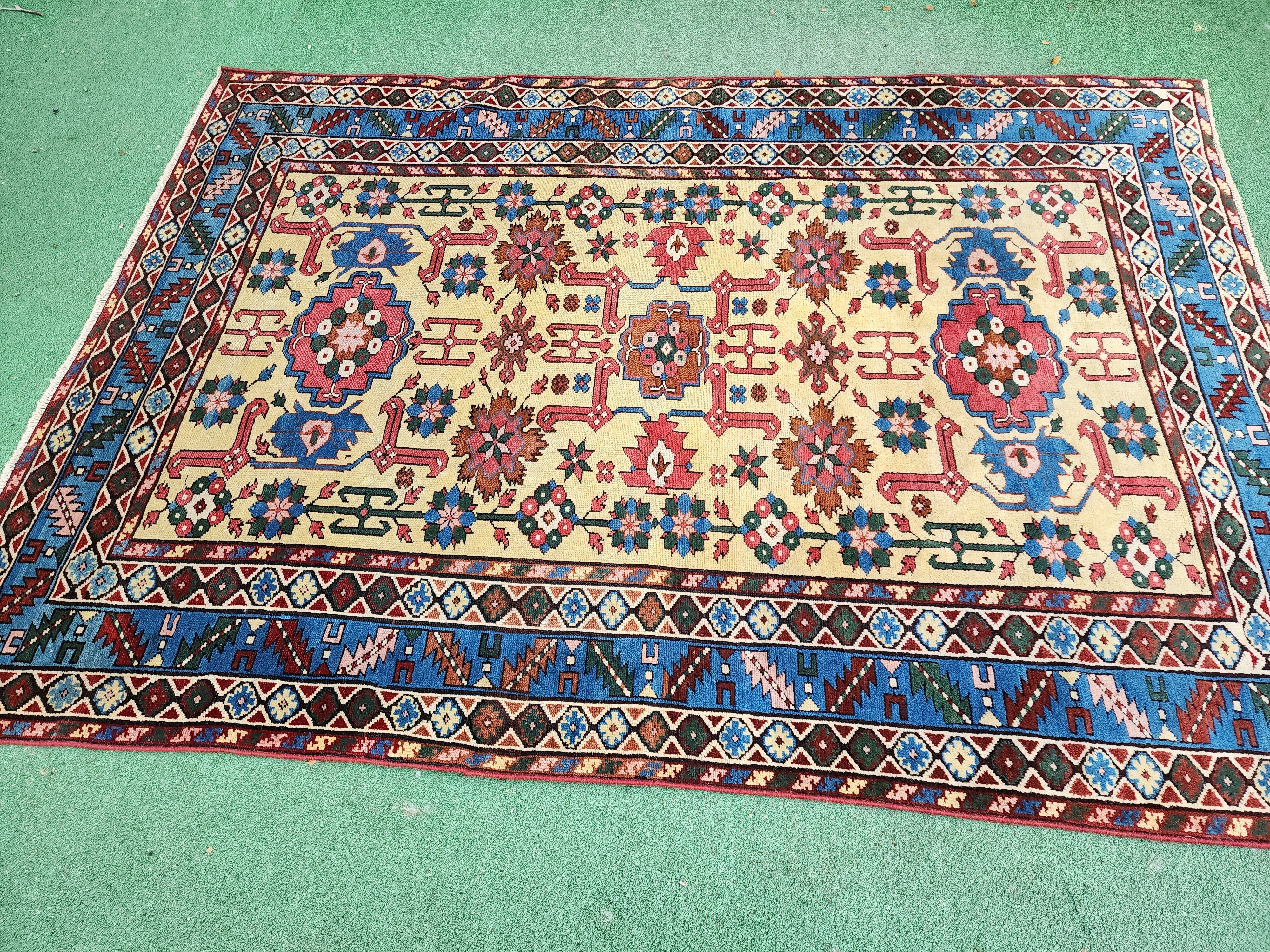 antique Caucasian Shirvan Wool Small Rug — pattern close-up